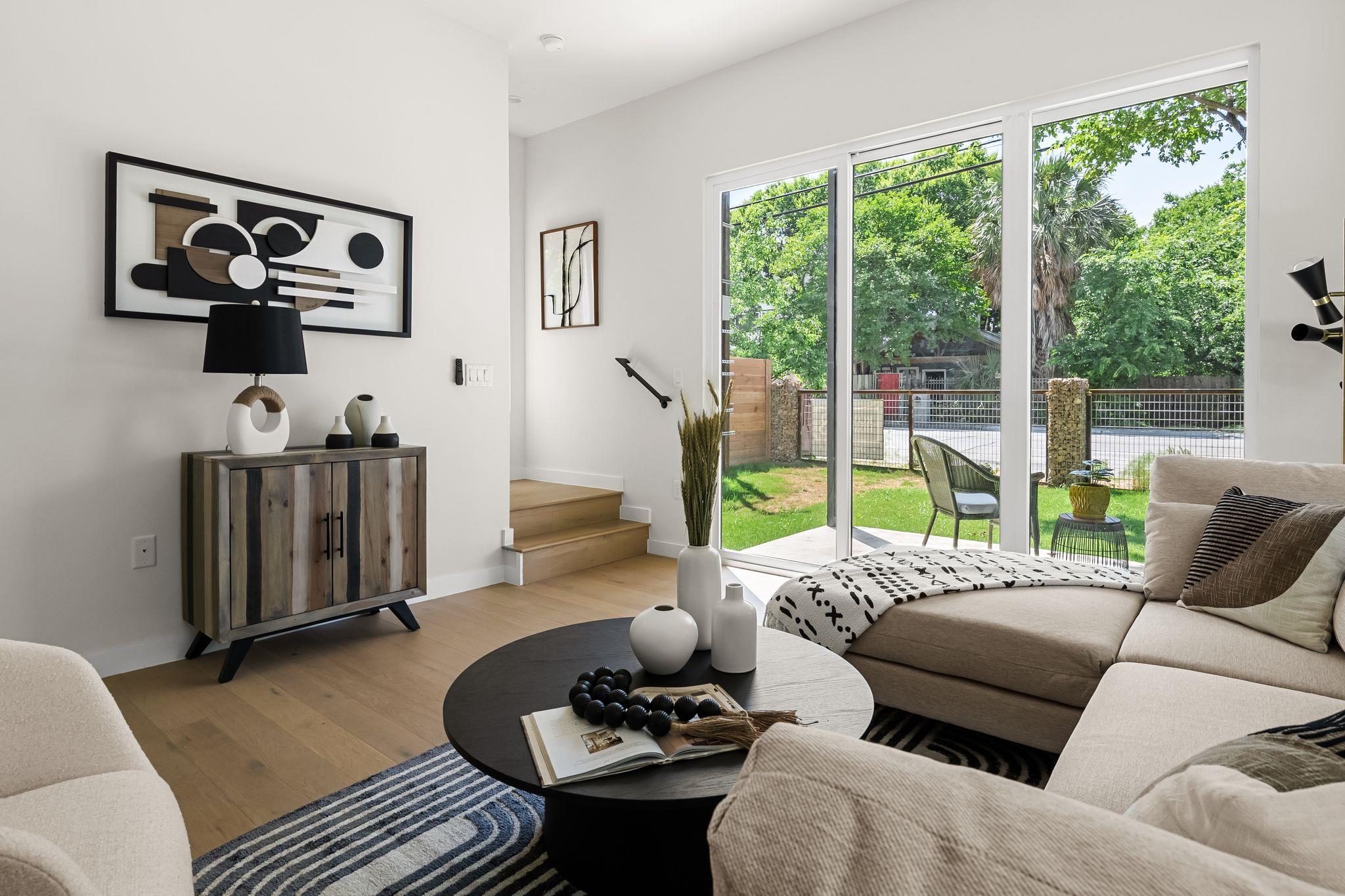 517 Tillery St # 1, Austin, TX 78702