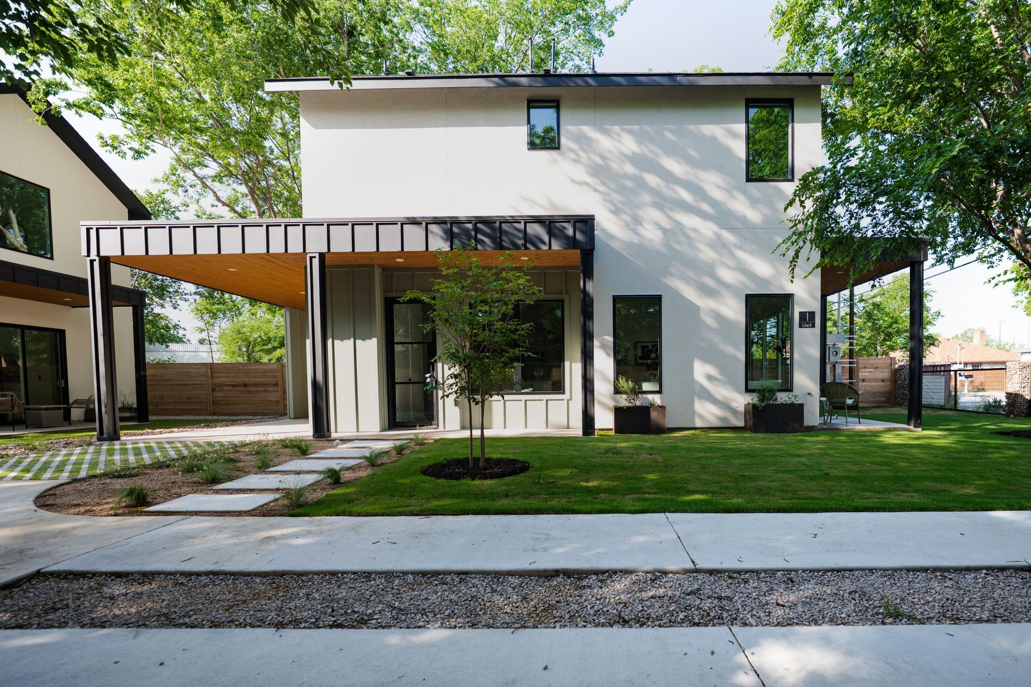 517 Tillery St # 1, Austin, TX 78702