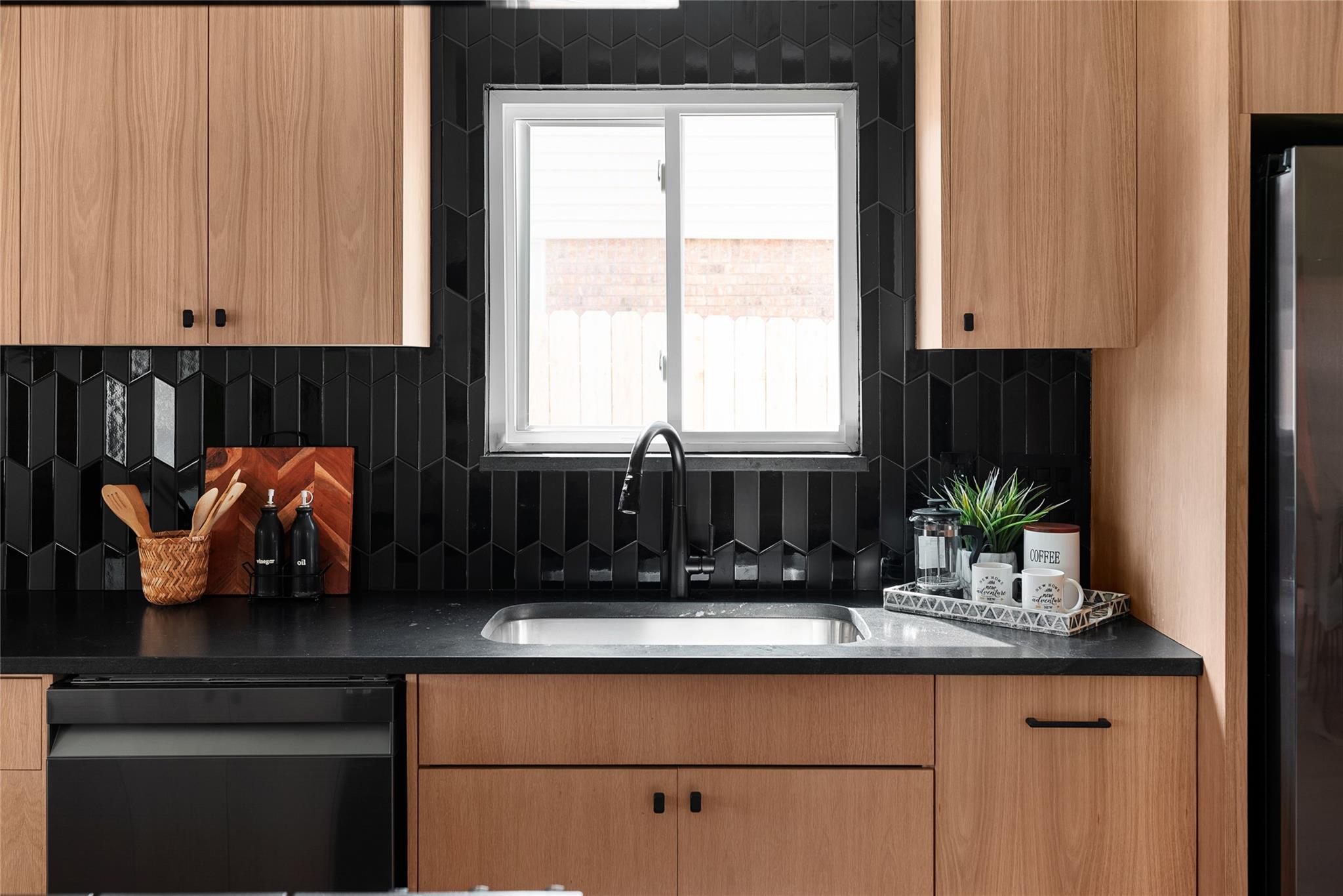 11707 Wiginton Dr, Austin, TX 78758