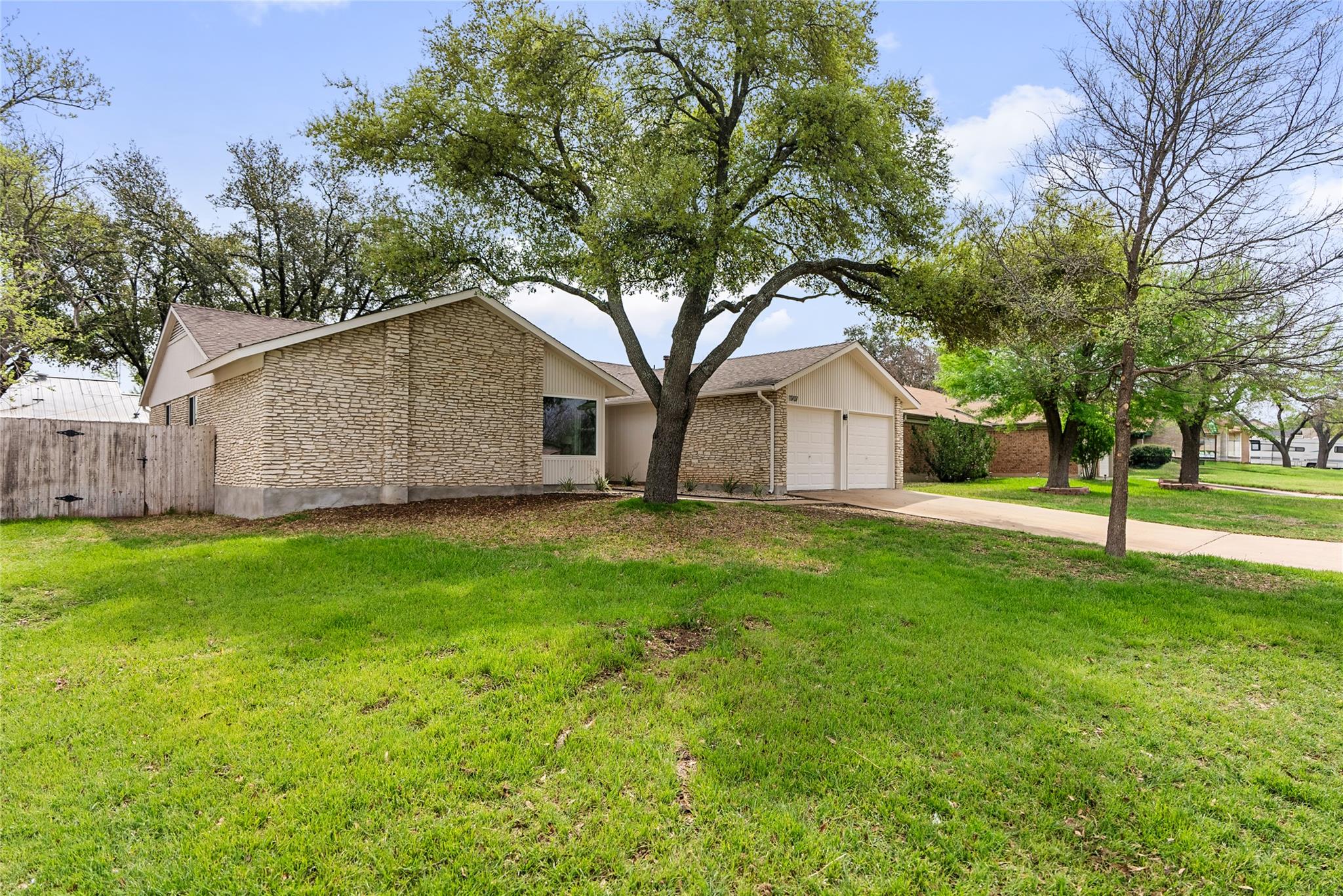 11707 Wiginton Dr, Austin, TX 78758