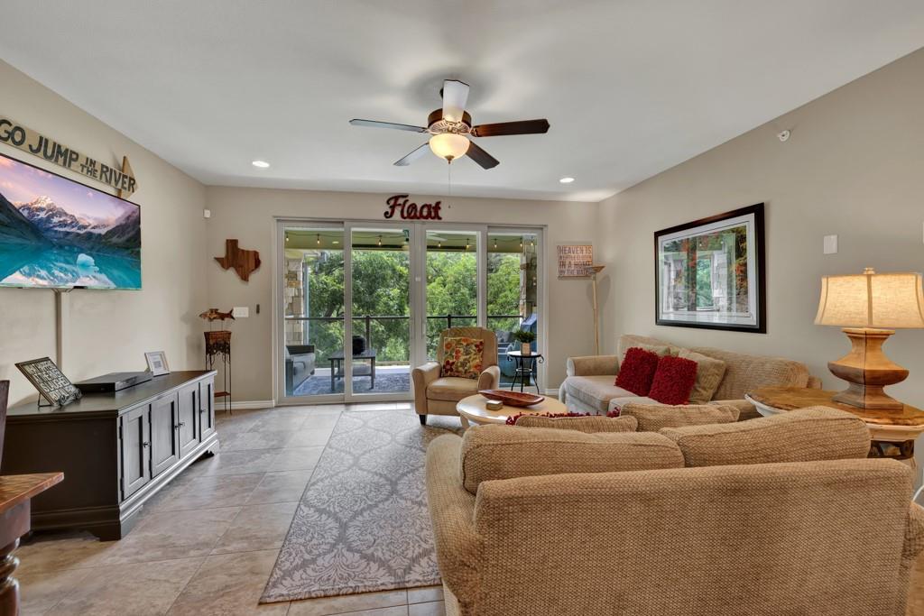 540 River Run # 305, New Braunfels, TX 78132