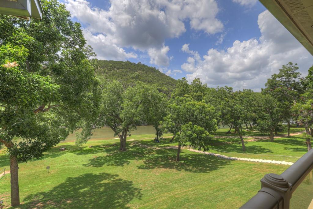 540 River Run # 305, New Braunfels, TX 78132