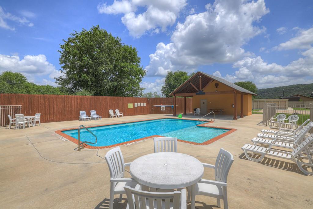 540 River Run # 305, New Braunfels, TX 78132