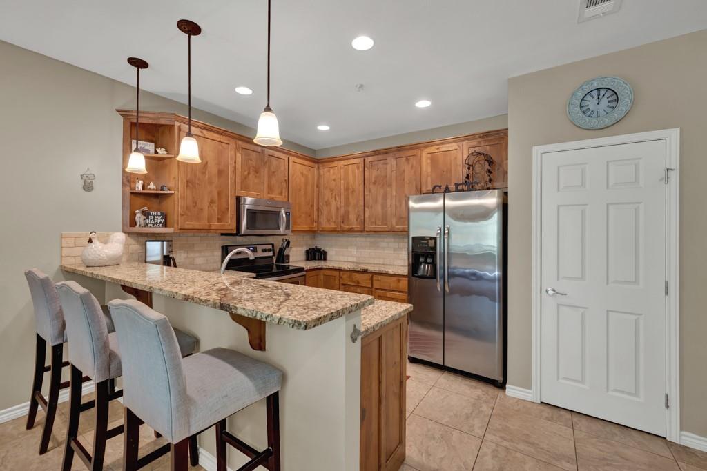 540 River Run # 305, New Braunfels, TX 78132