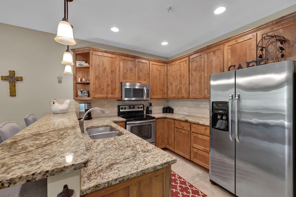 540 River Run # 305, New Braunfels, TX 78132