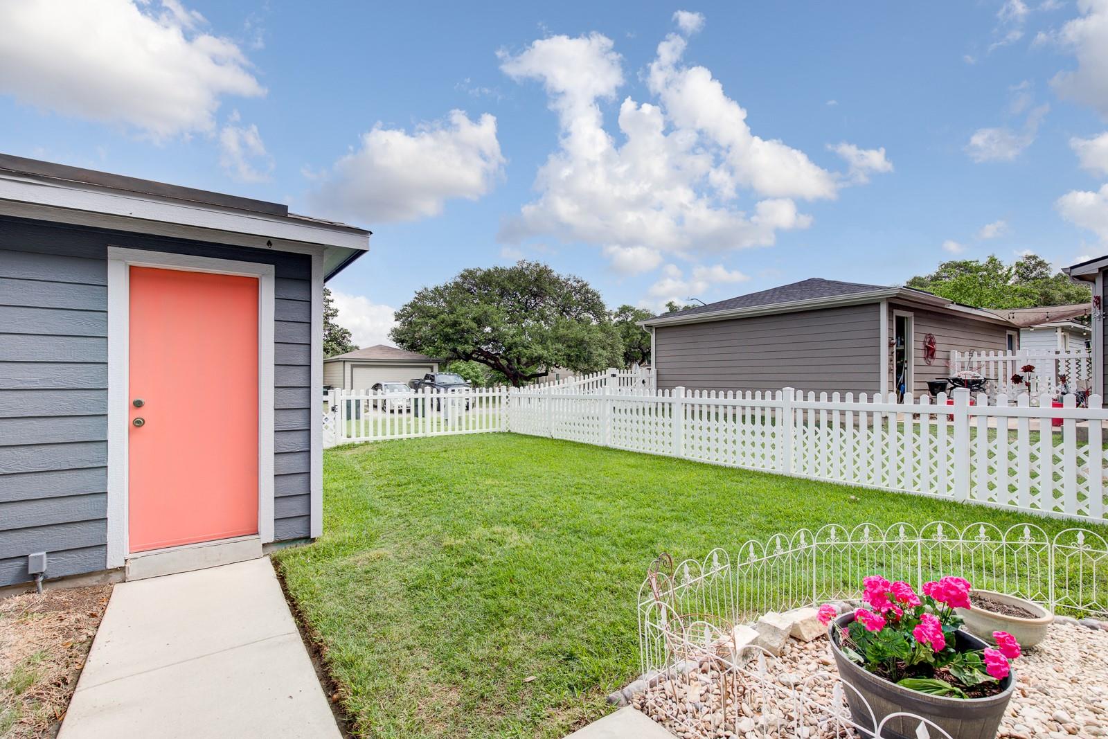 5659 Fergus # A, Kyle, TX 78640