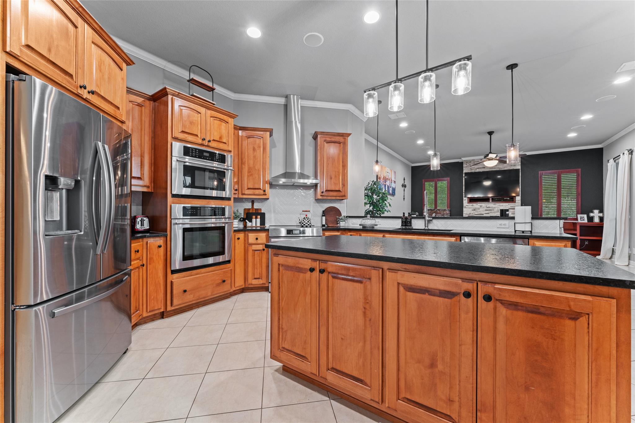 27906 Bogen Rd, New Braunfels, TX 78132