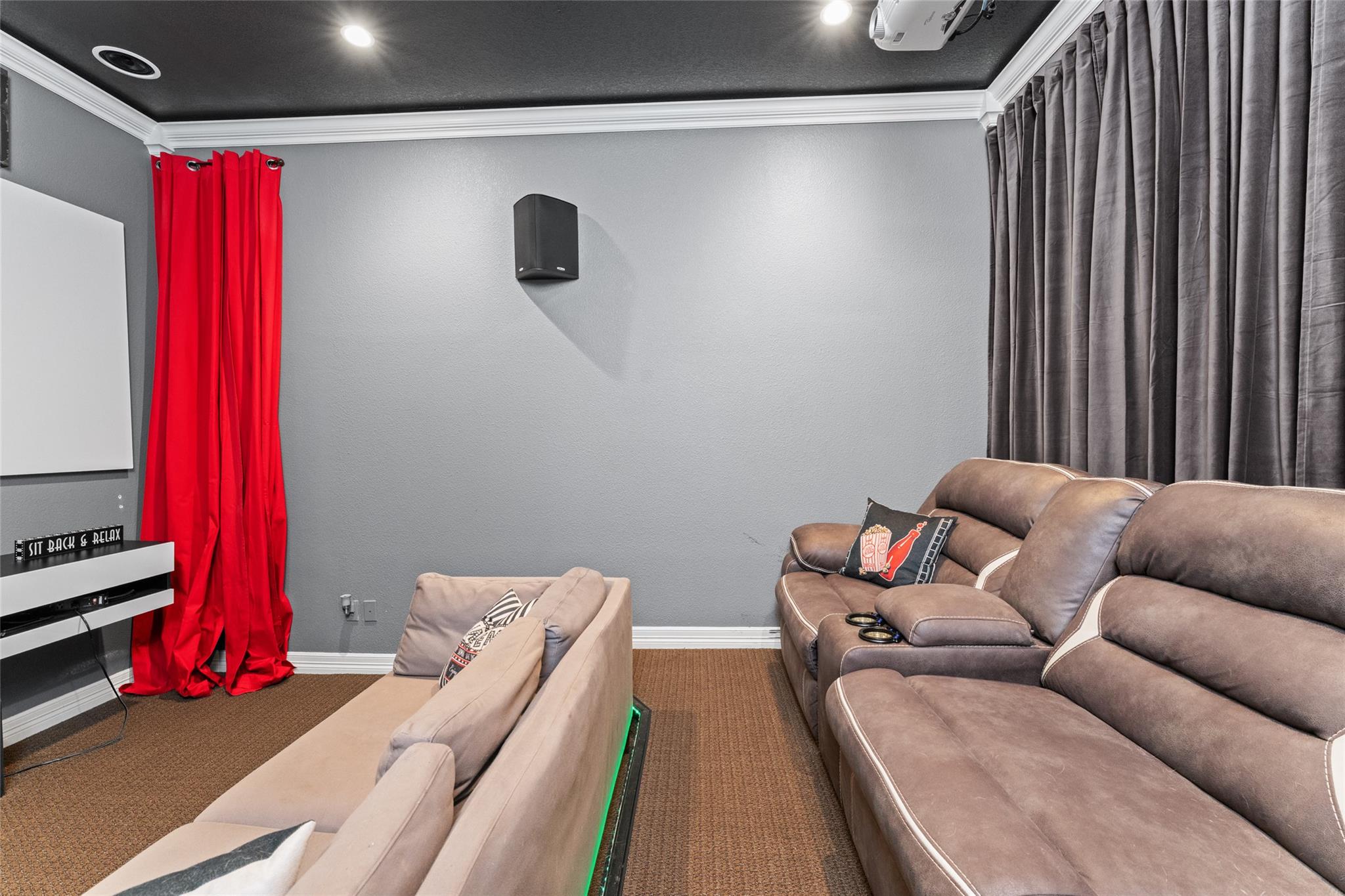 27906 Bogen Rd, New Braunfels, TX 78132