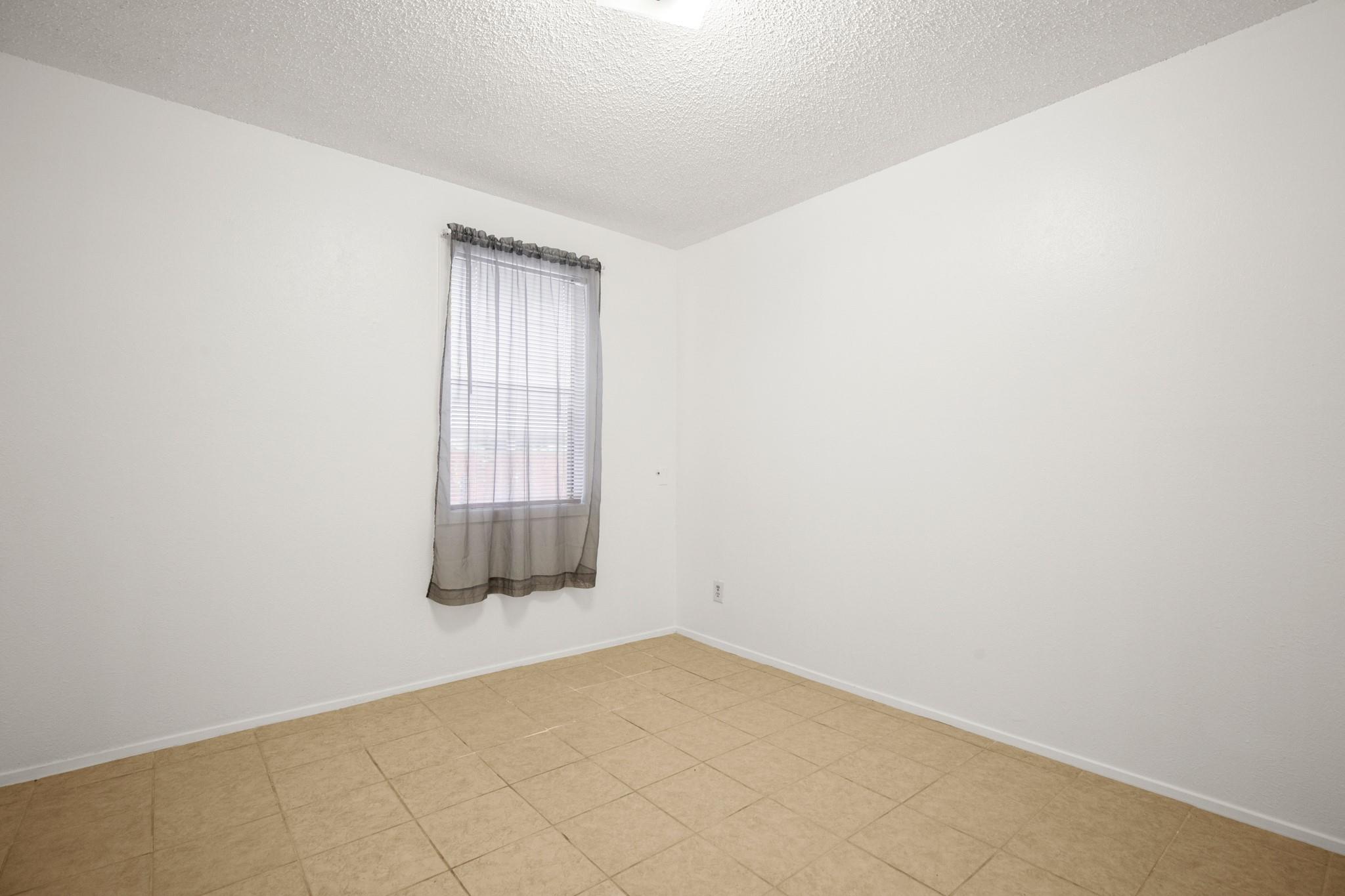 300 Provines Dr # B, Austin, TX 78753