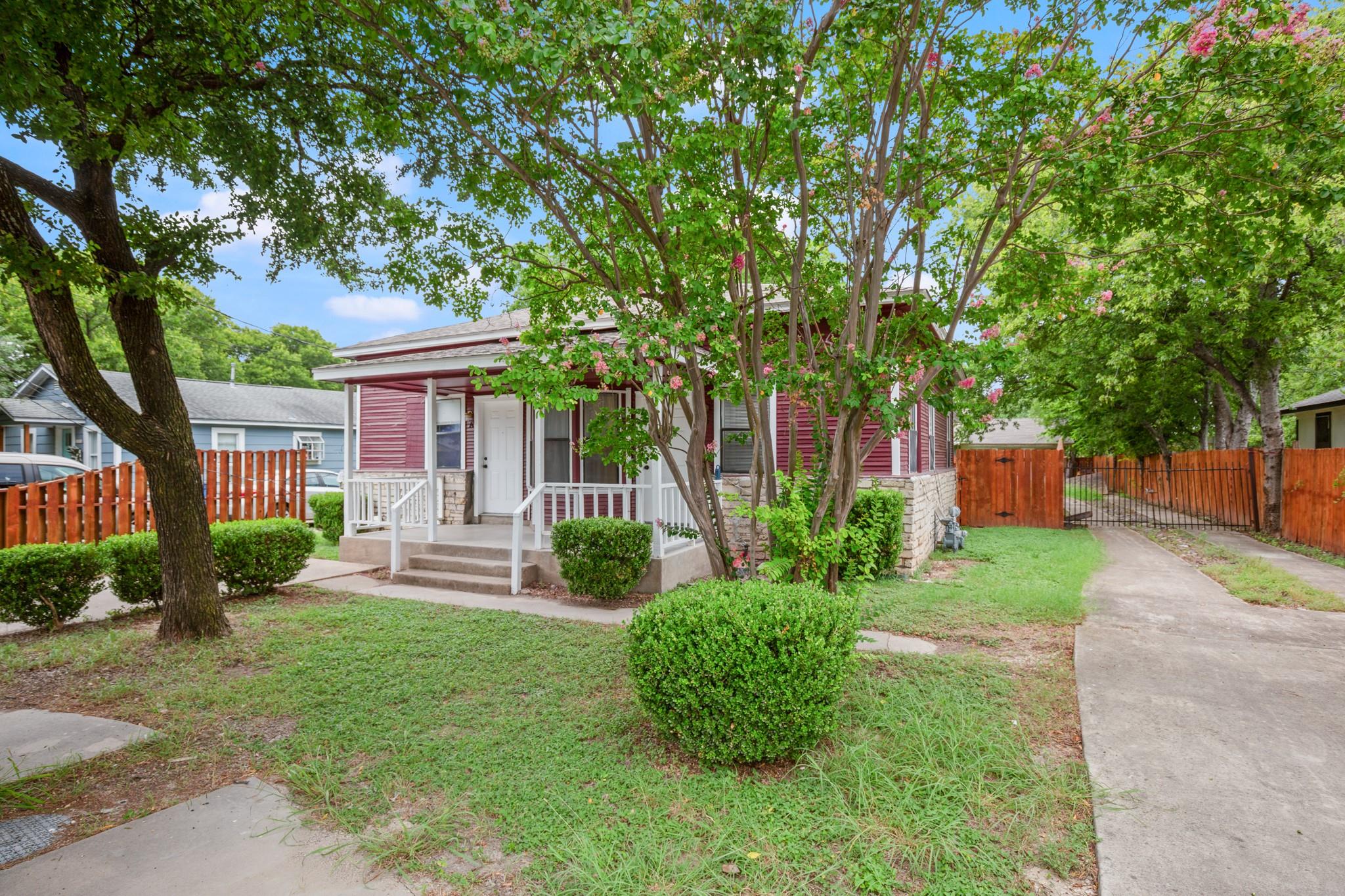 300 Provines Dr # B, Austin, TX 78753