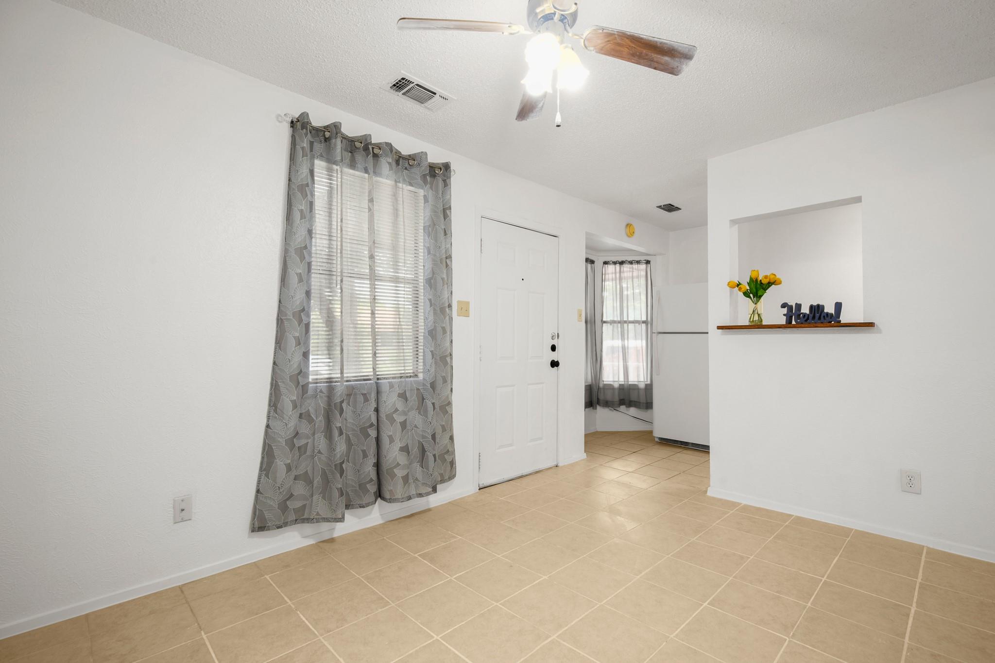 300 Provines Dr # B, Austin, TX 78753