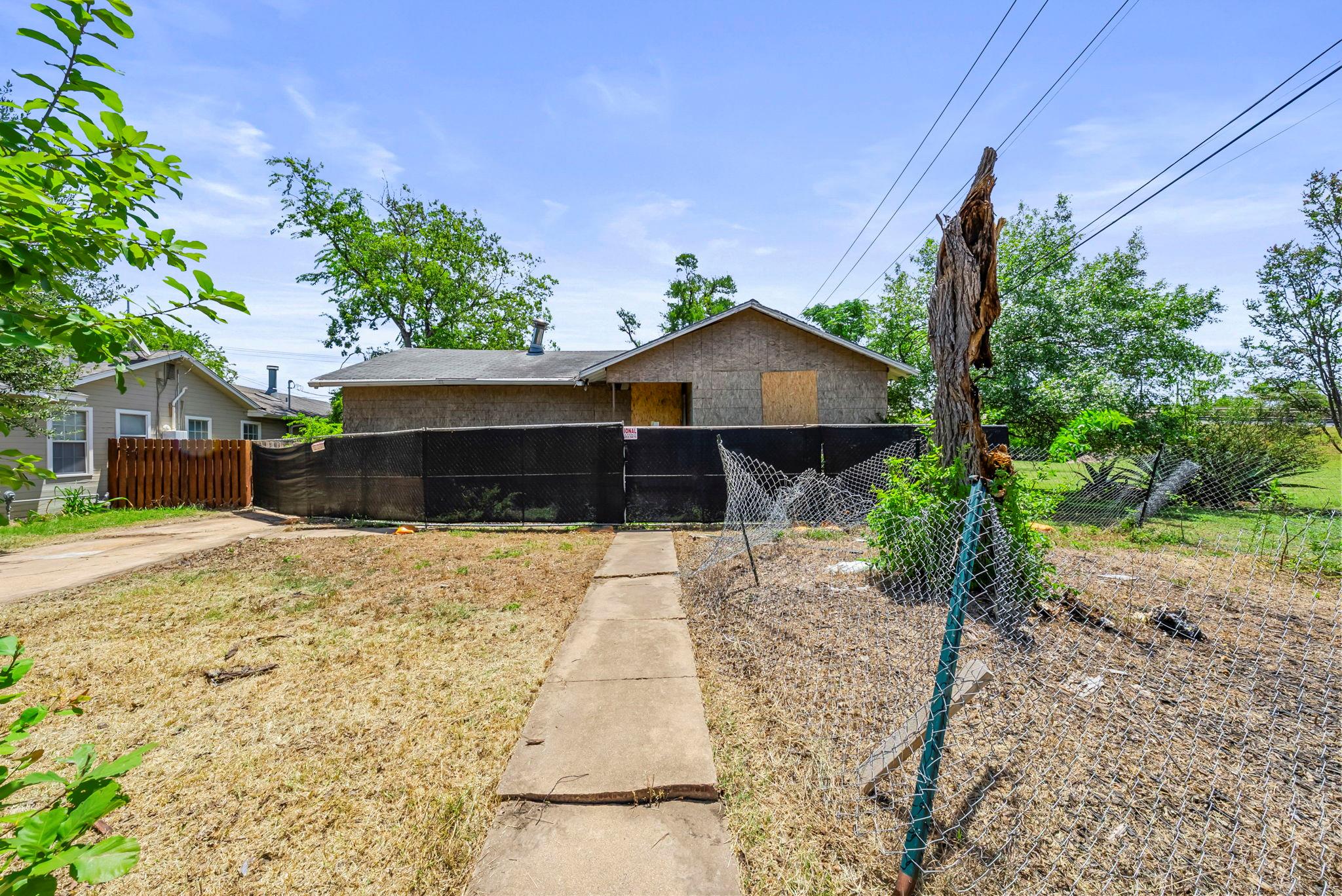 5103 Valley Oak Dr, Austin, TX 78731