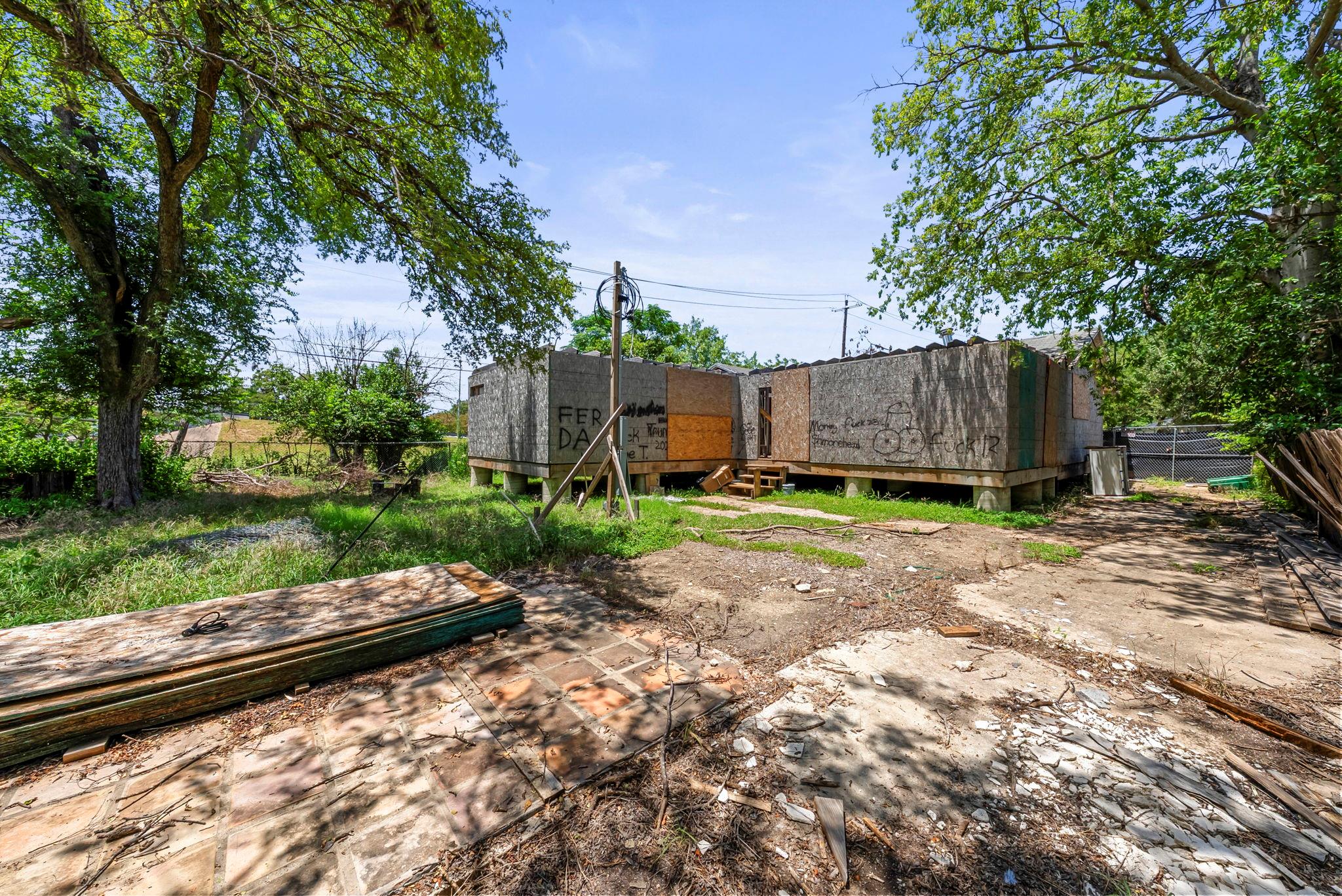 5103 Valley Oak Dr, Austin, TX 78731