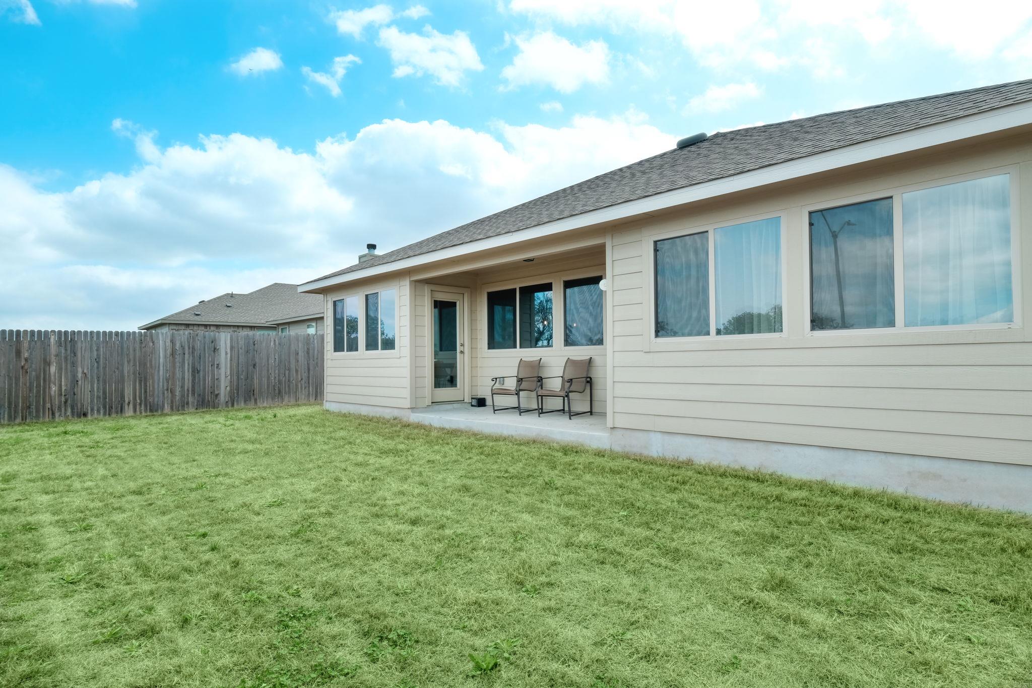 229 Finstown St, Hutto, TX 78634