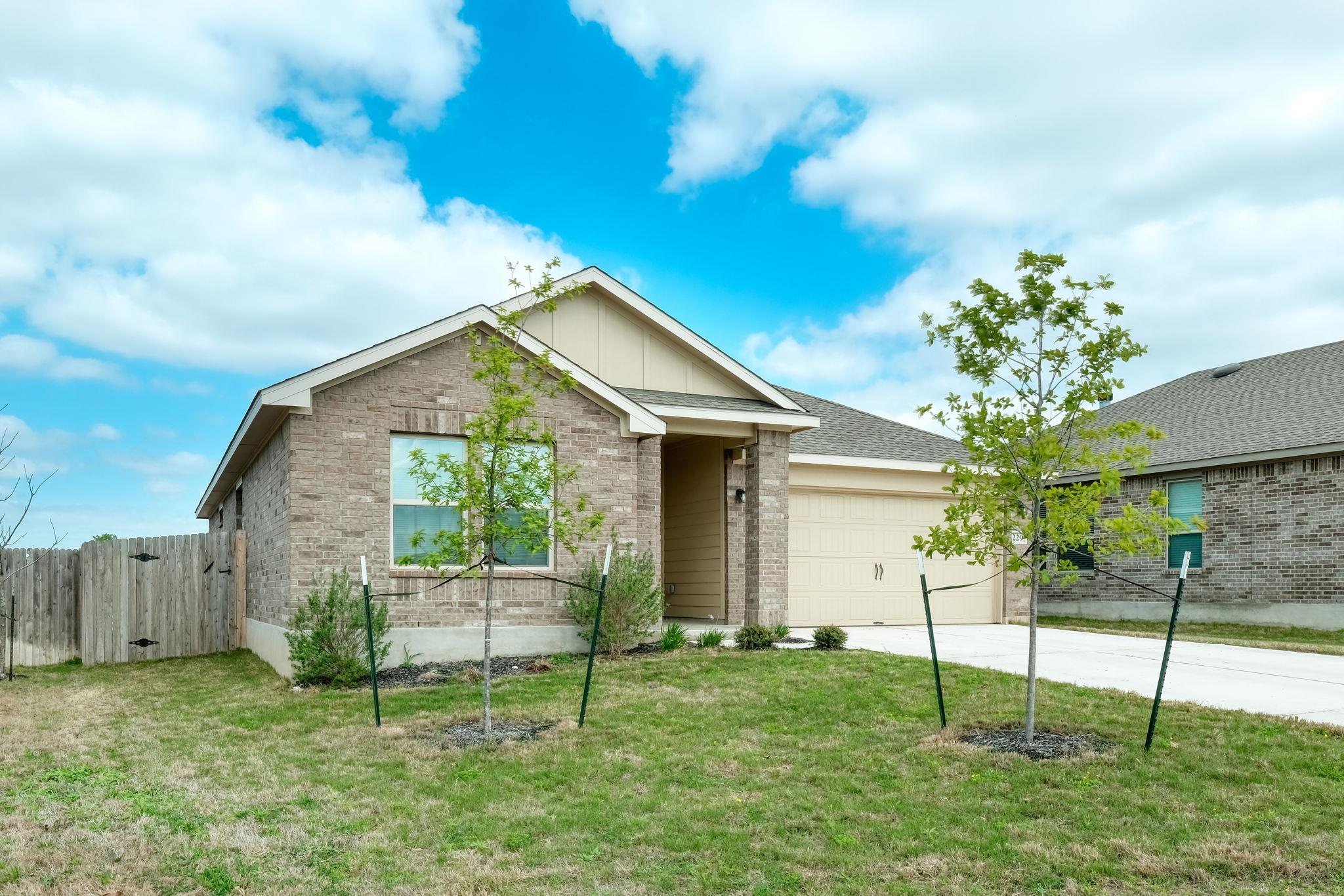 229 Finstown St, Hutto, TX 78634