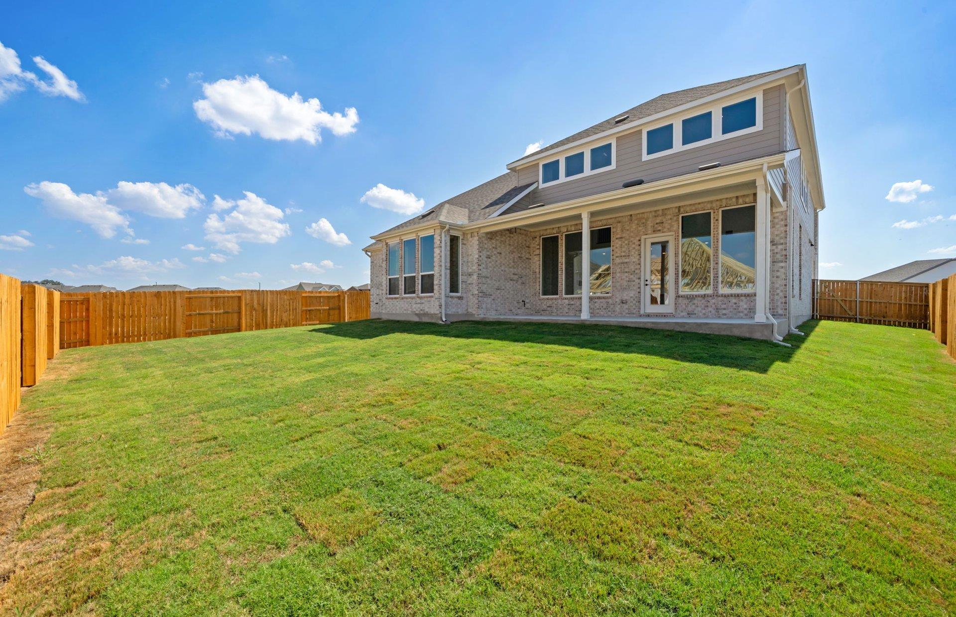 211 Blanco Flats Run, Kyle, TX 78640