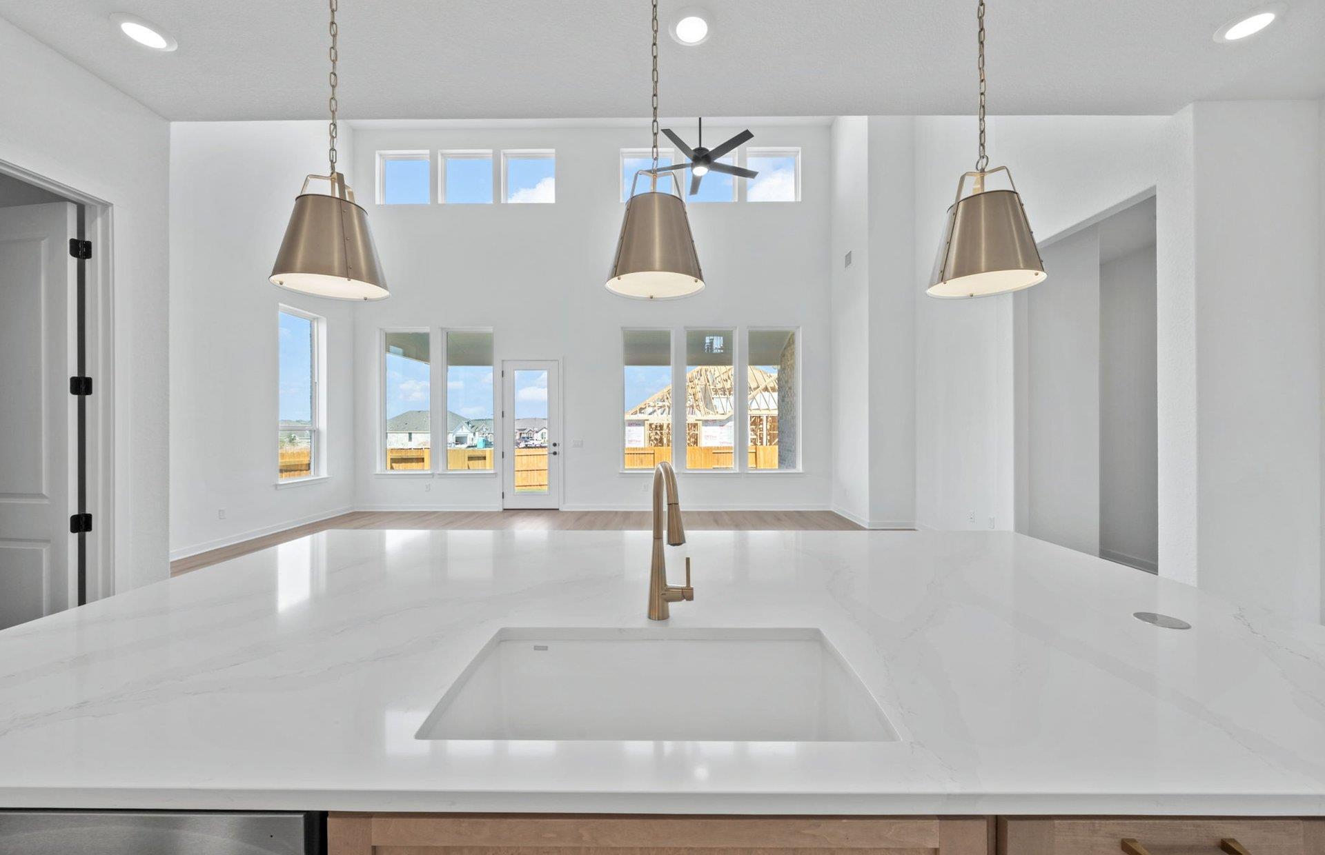 211 Blanco Flats Run, Kyle, TX 78640