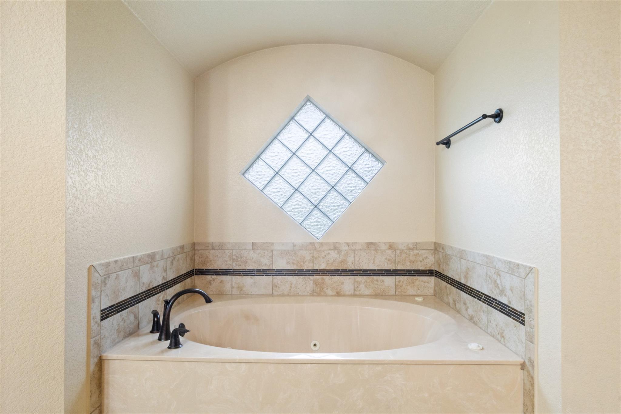 6105 Flat Slate Dr, Killeen, TX 76542