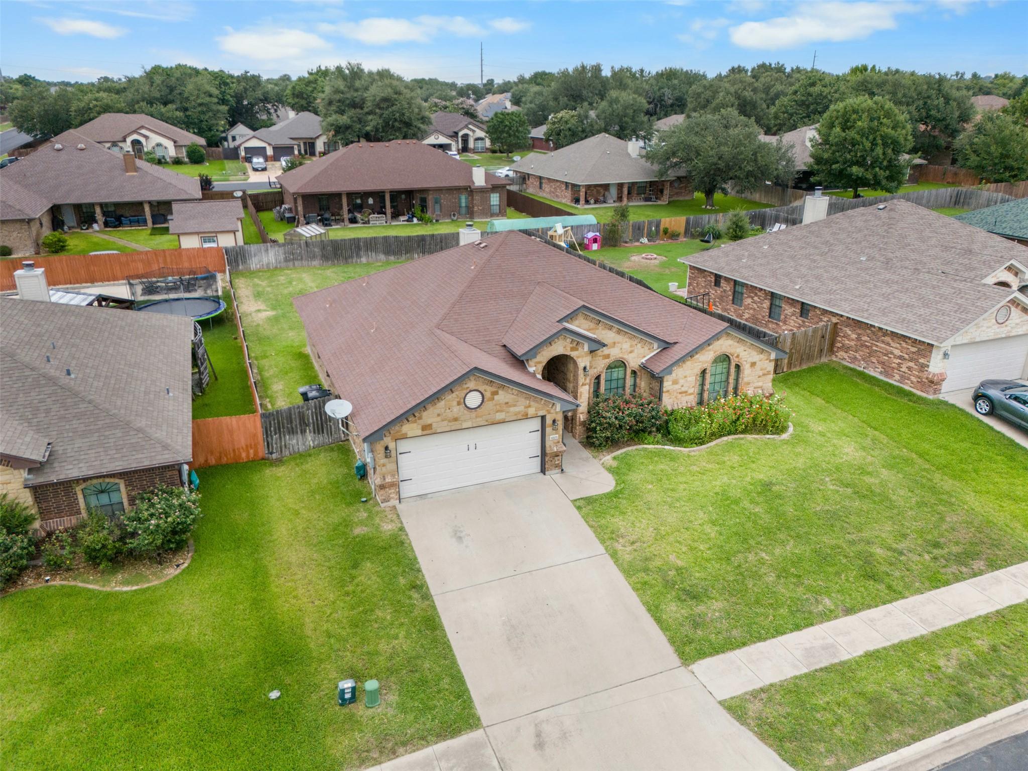 6105 Flat Slate Dr, Killeen, TX 76542