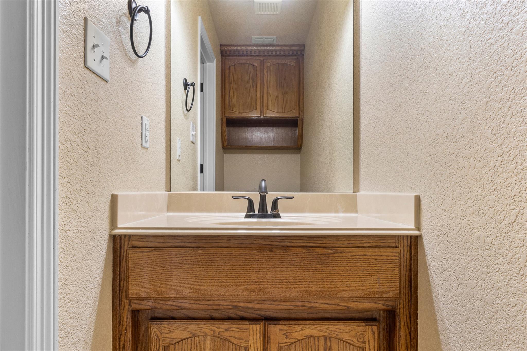 6105 Flat Slate Dr, Killeen, TX 76542