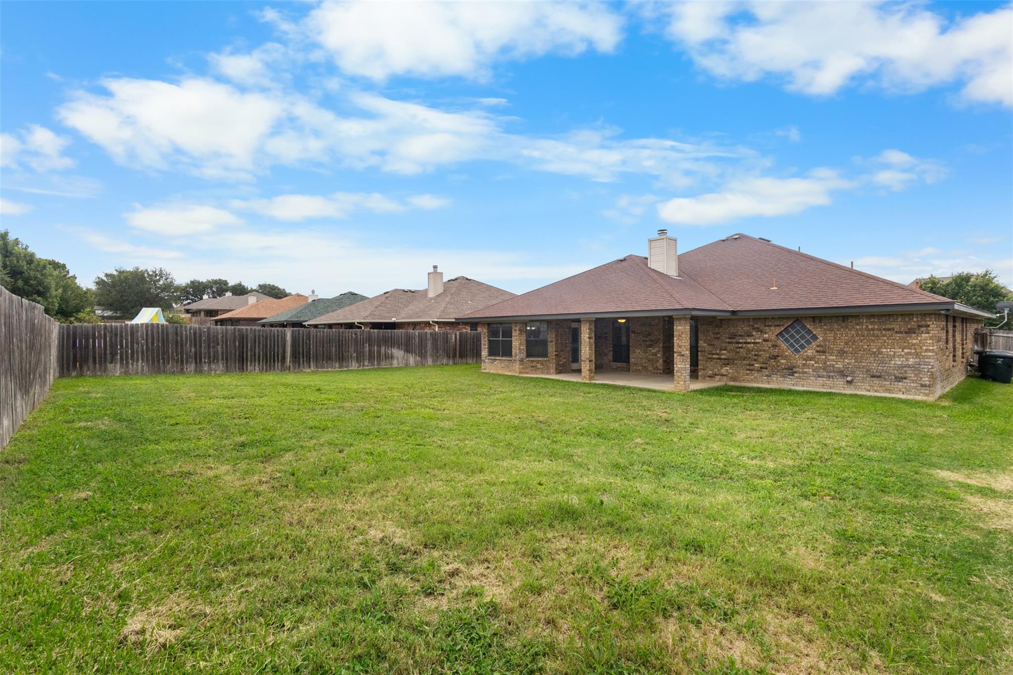 6105 Flat Slate Dr, Killeen, TX 76542