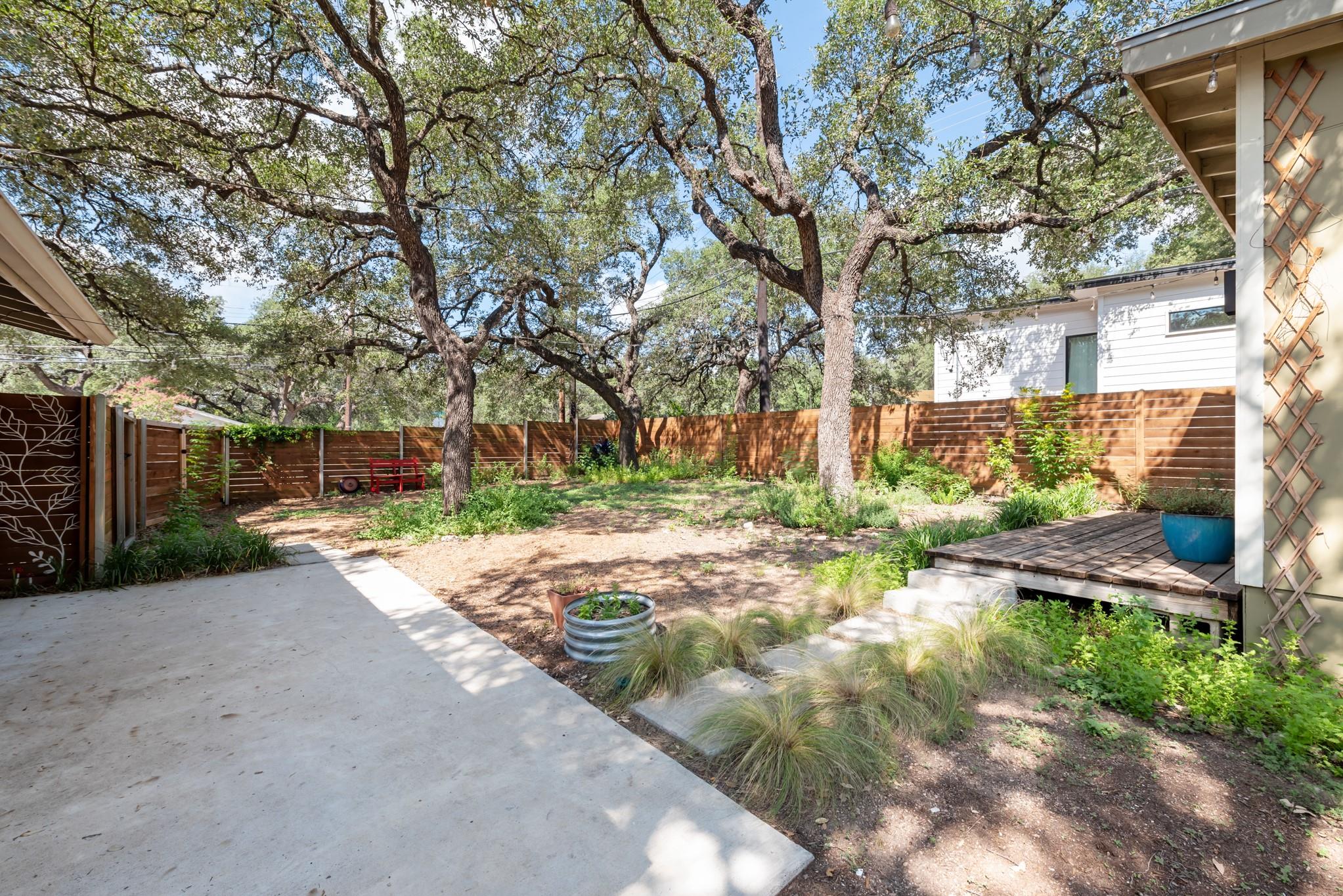 3014 Pin Oak Ct, Austin, TX 78704