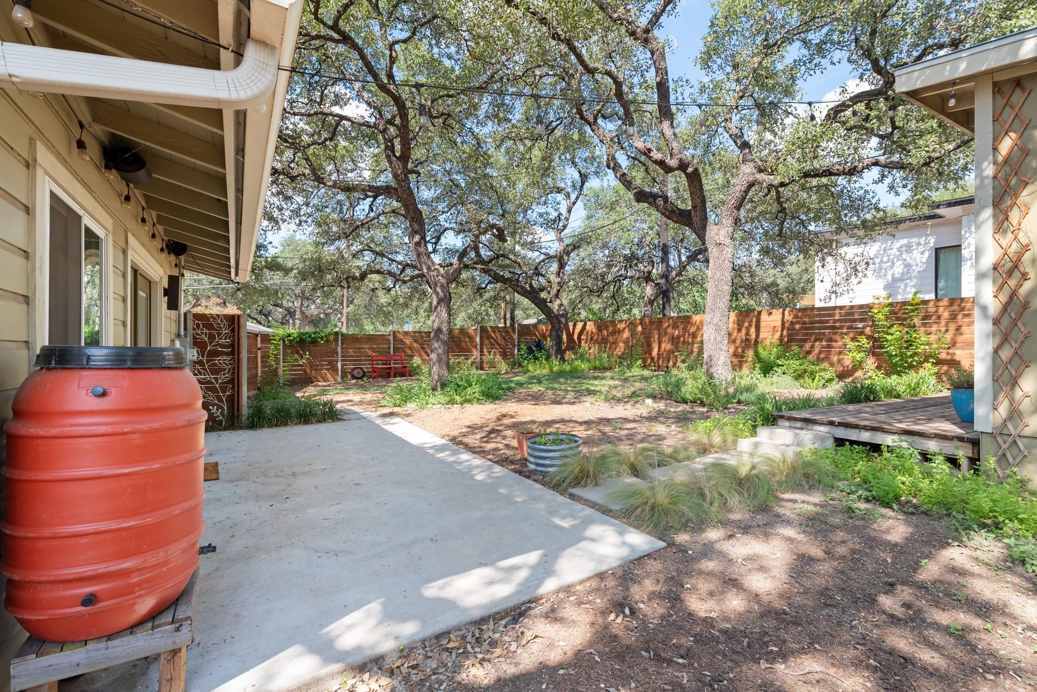 3014 Pin Oak Ct, Austin, TX 78704