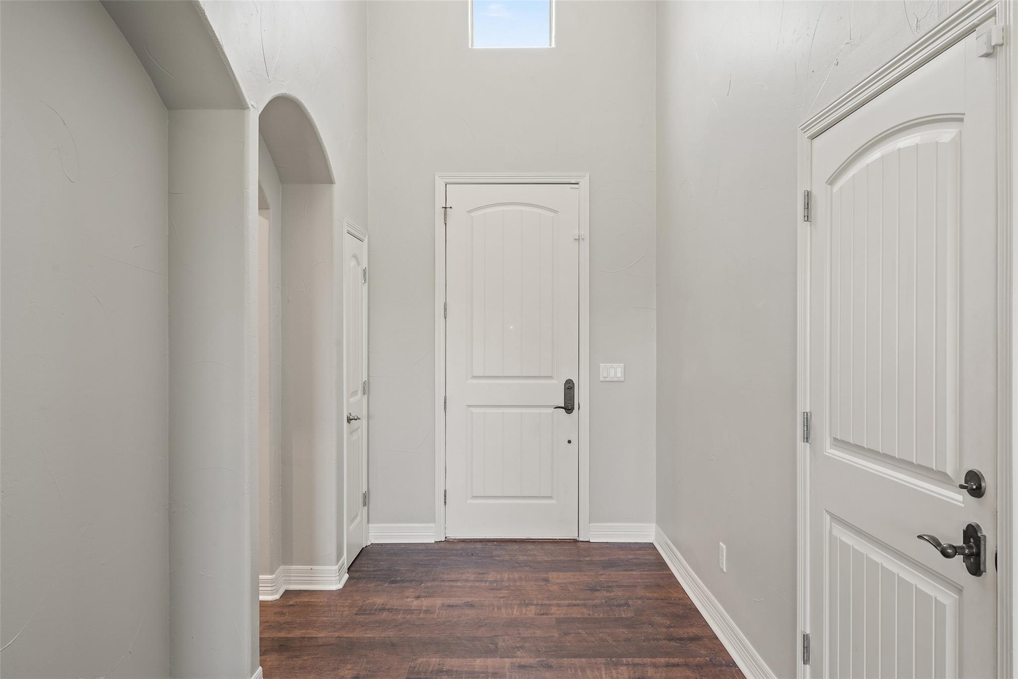 129 Hi Valley # B, Horseshoe Bay, TX 78657