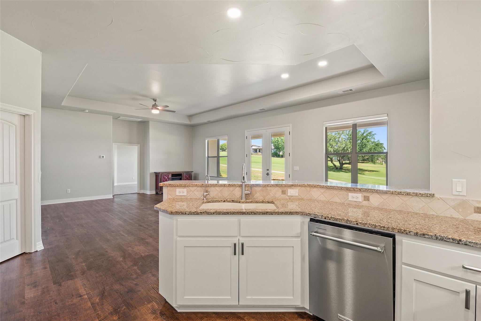 129 Hi Valley # B, Horseshoe Bay, TX 78657