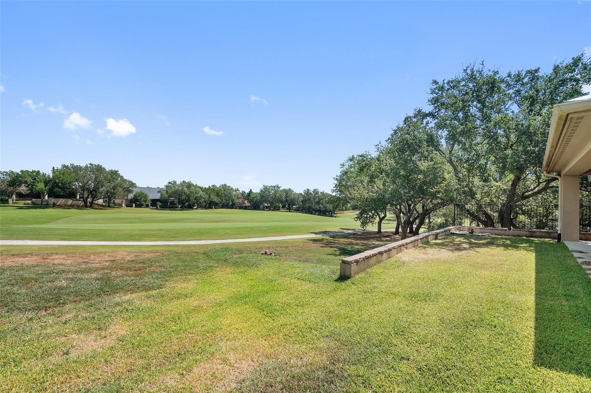 129 Hi Valley # B, Horseshoe Bay, TX 78657
