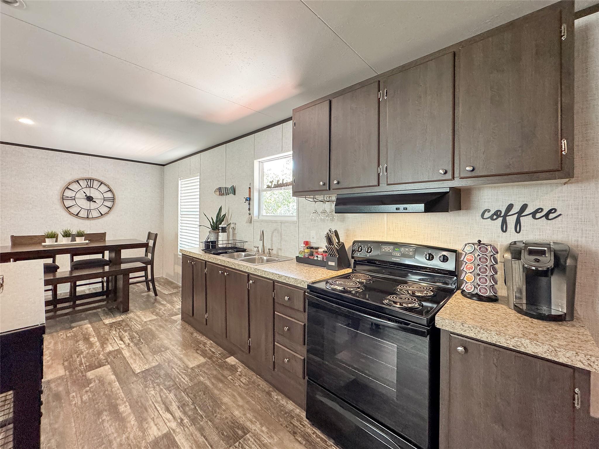 1509 Ridge Wind, Canyon Lake, TX 78133