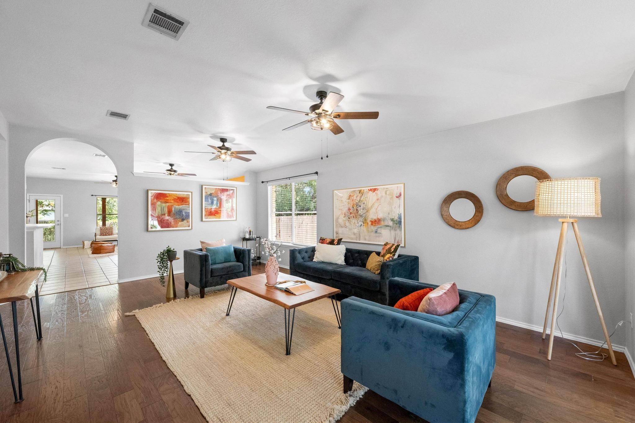 4620 Hoffman Dr, Austin, TX 78749