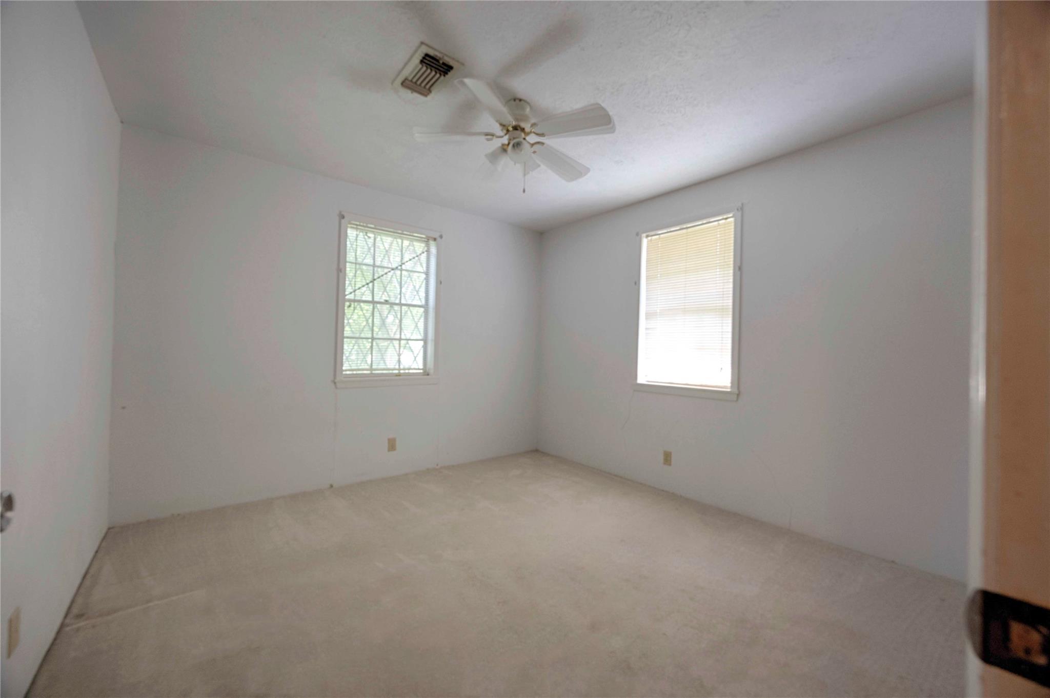 208 Matula Ave, Schulenburg, TX 78956