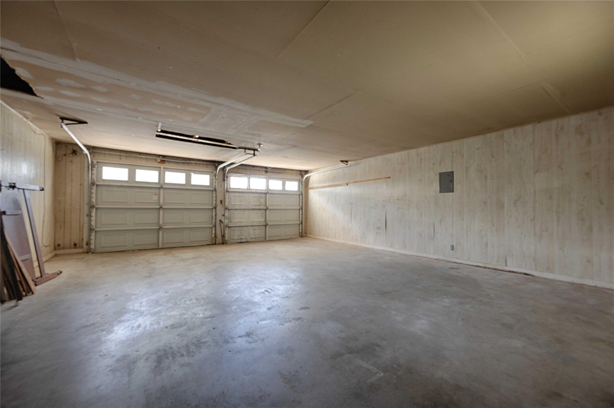 208 Matula Ave, Schulenburg, TX 78956