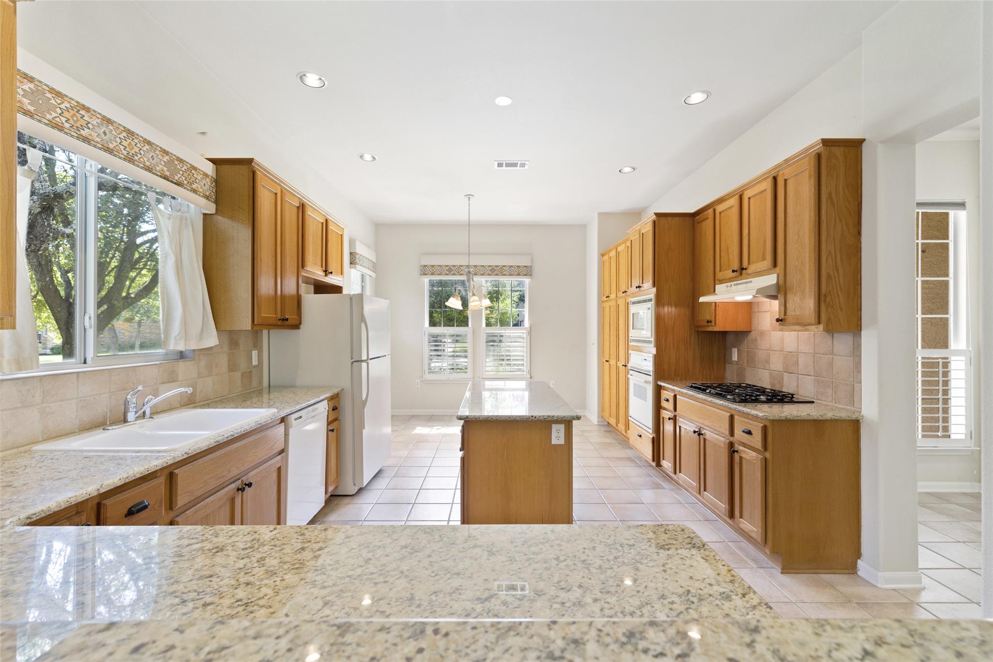 159 Scissortail Trl, Georgetown, TX 78633