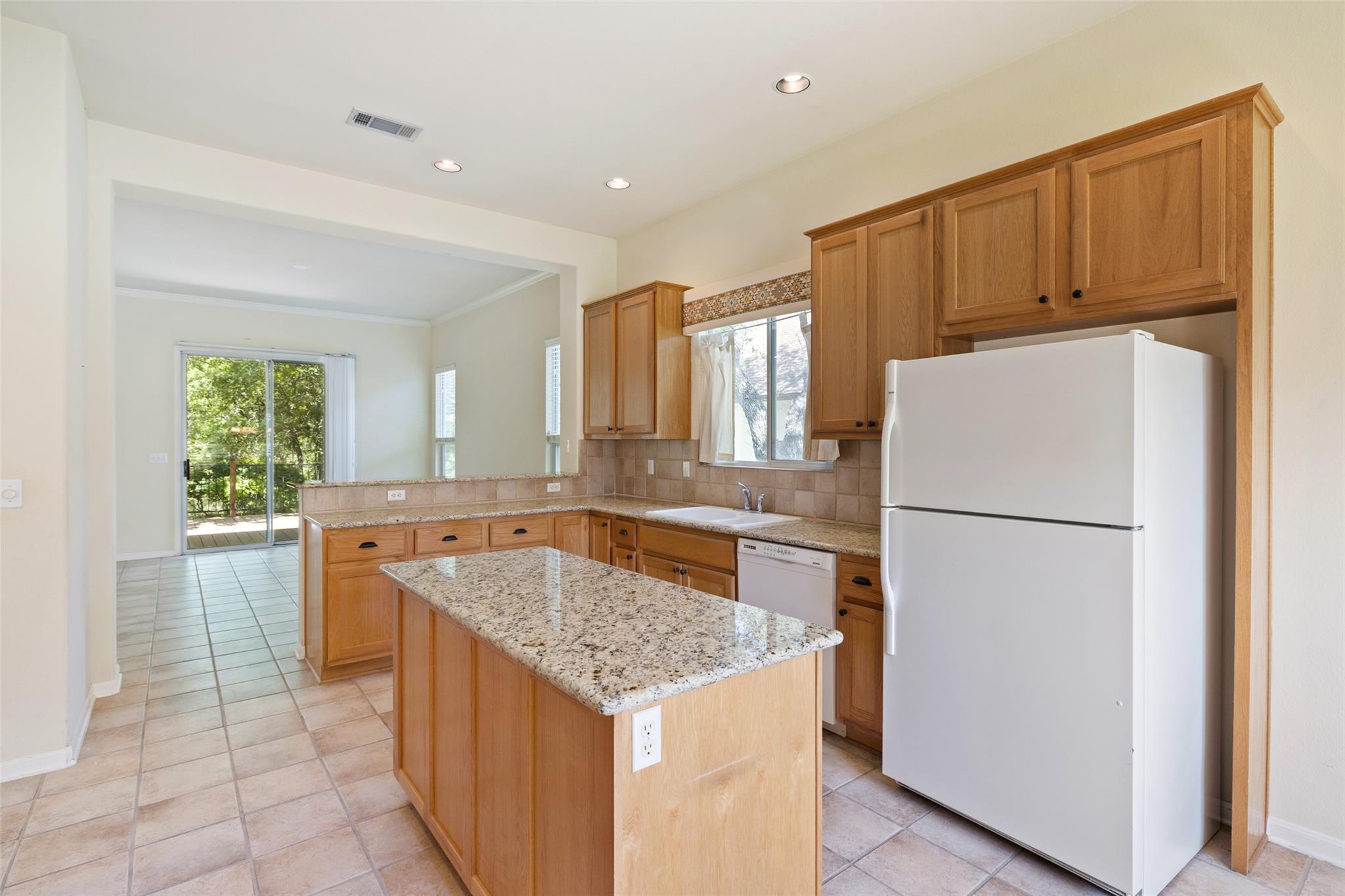 159 Scissortail Trl, Georgetown, TX 78633