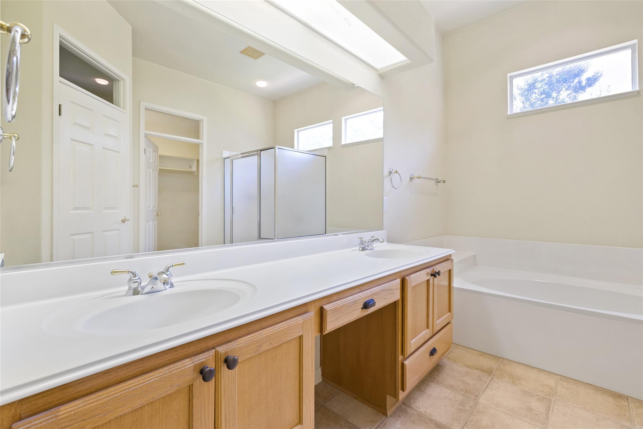 159 Scissortail Trl, Georgetown, TX 78633