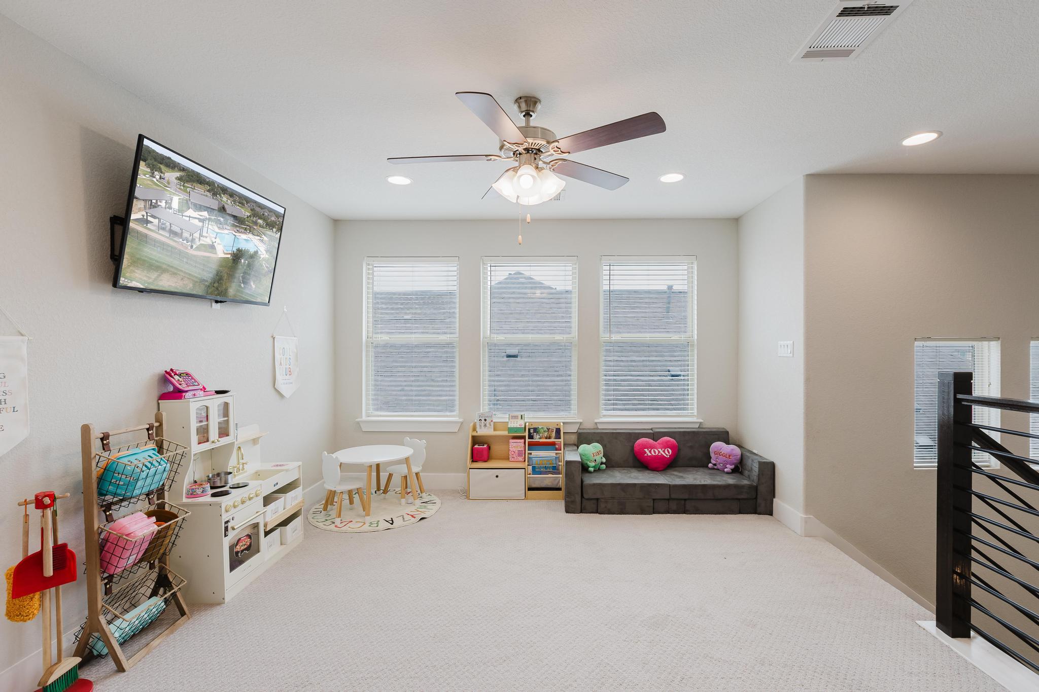 1104 Lickety Ln, Georgetown, TX 78633