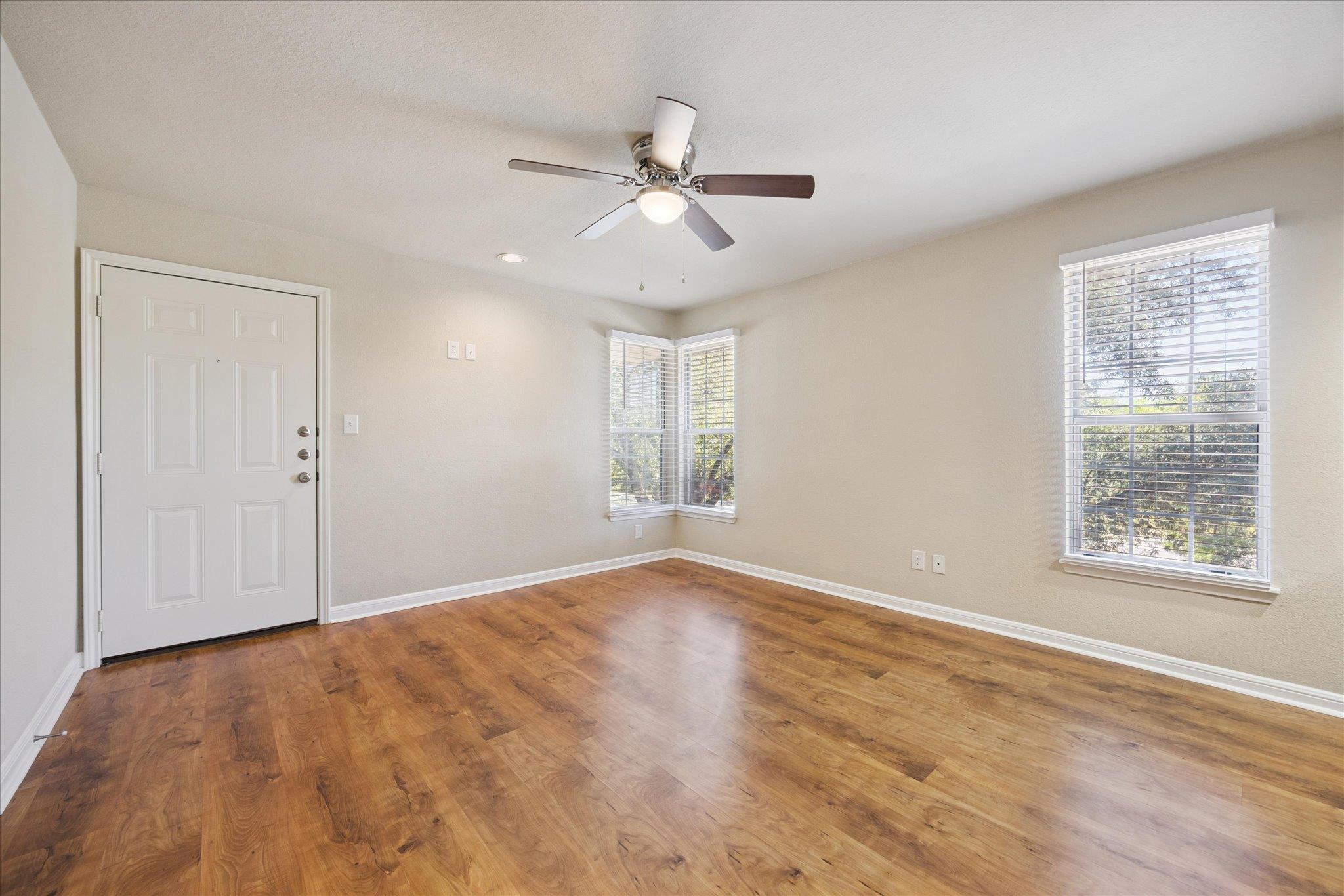 7685 Northcross Dr # 1024, Austin, TX 78757