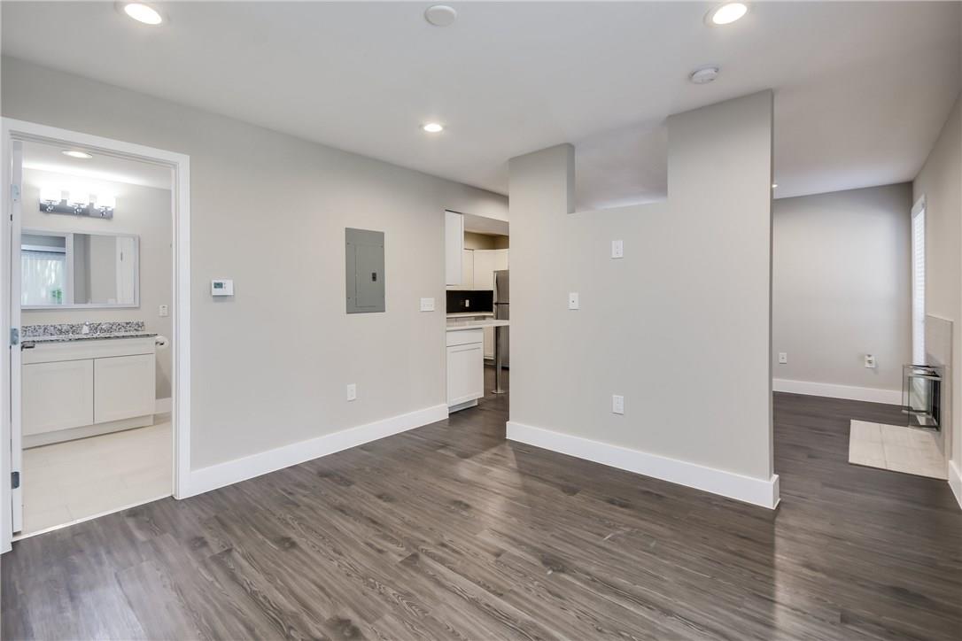 935 La Posada Dr # 142, Austin, TX 78752