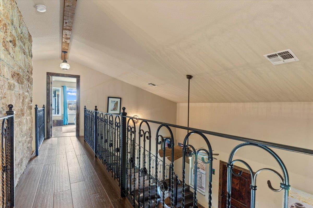 7835 Berger Rd, Schulenburg, TX 78956