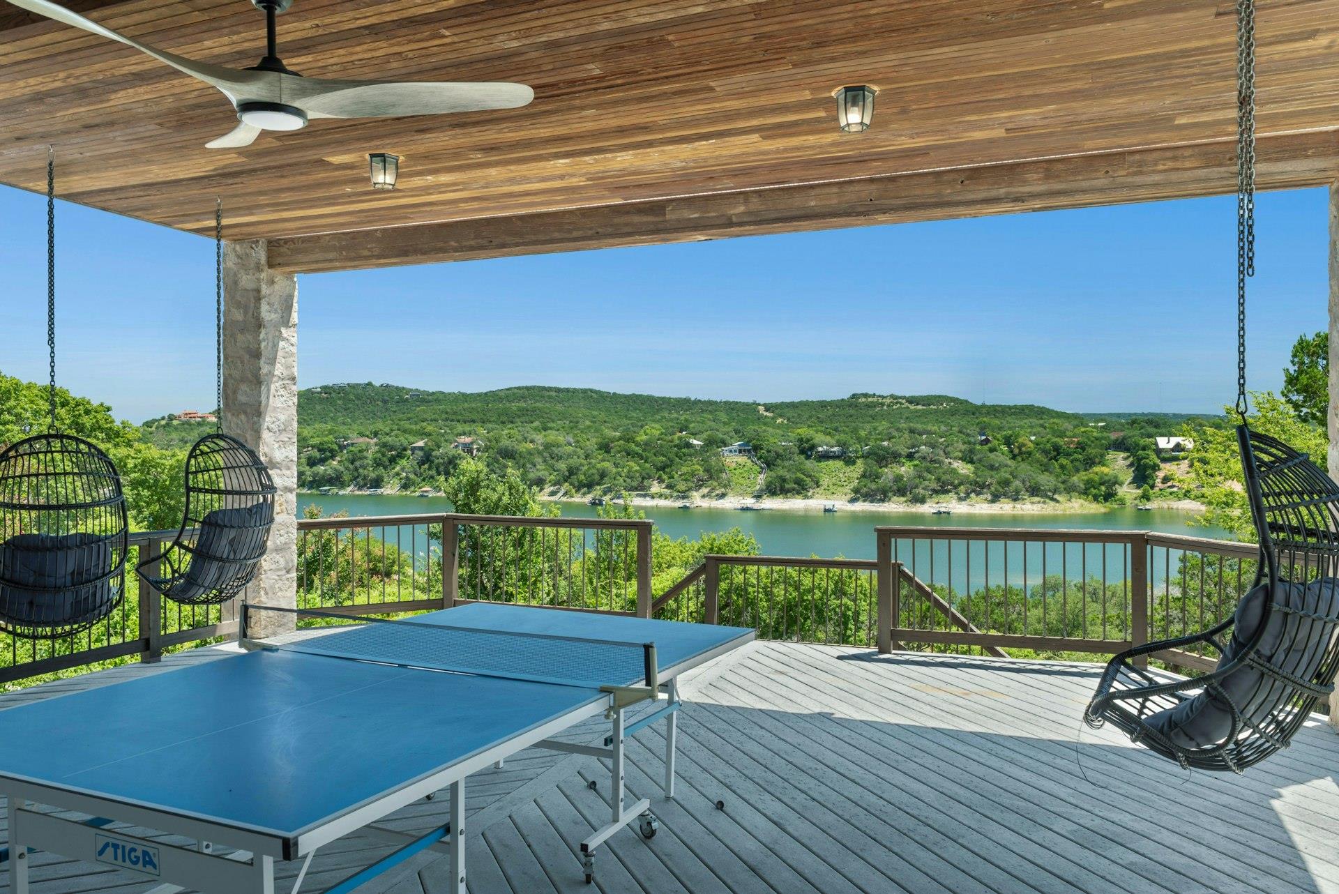 17902 Crystal Cv, Jonestown, TX 78645