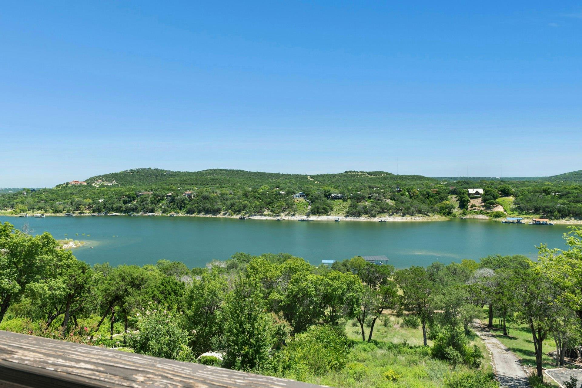 17902 Crystal Cv, Jonestown, TX 78645