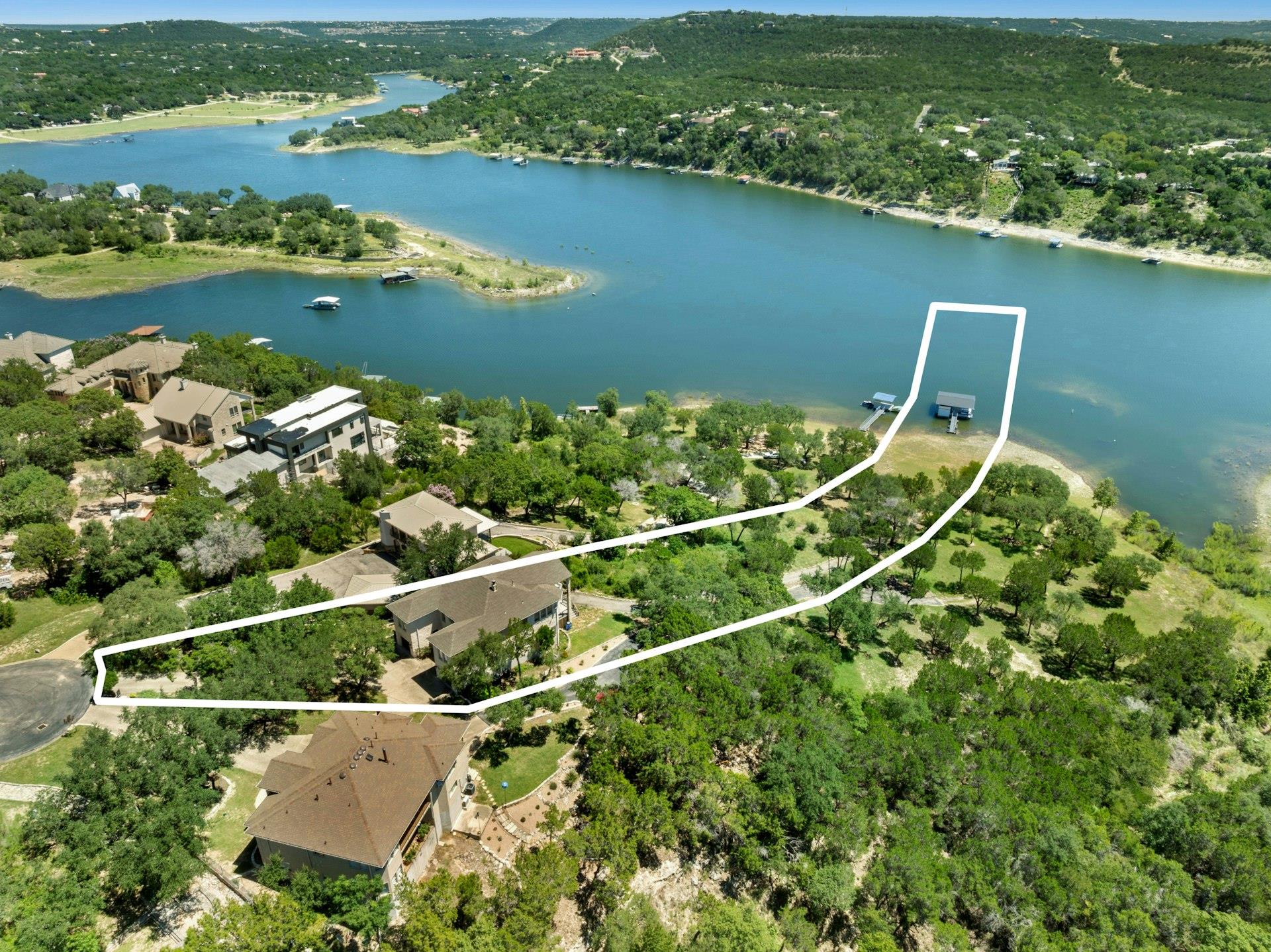 17902 Crystal Cv, Jonestown, TX 78645