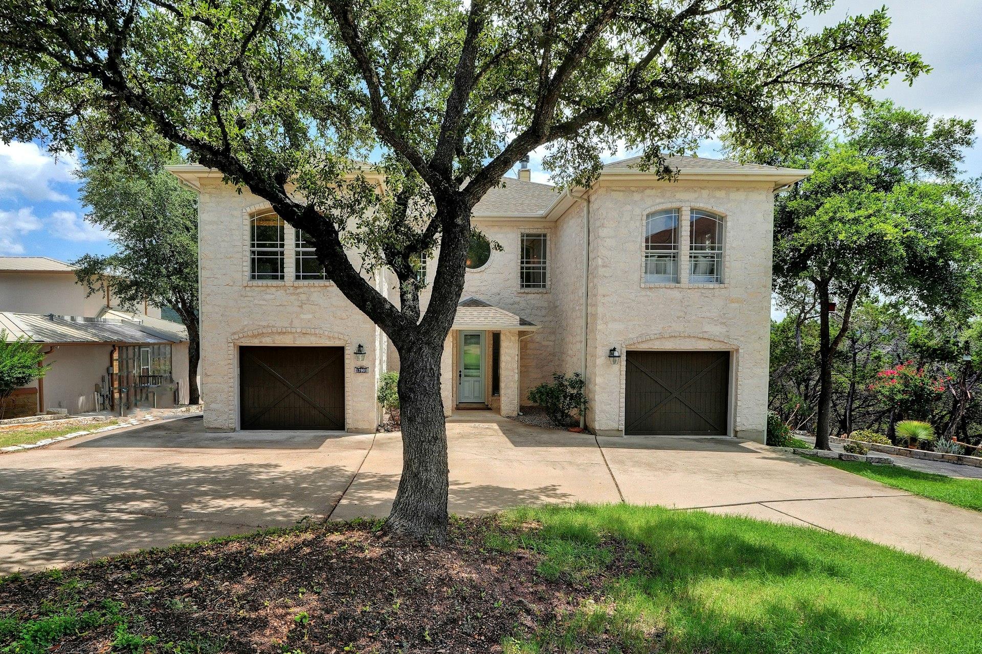 17902 Crystal Cv, Jonestown, TX 78645
