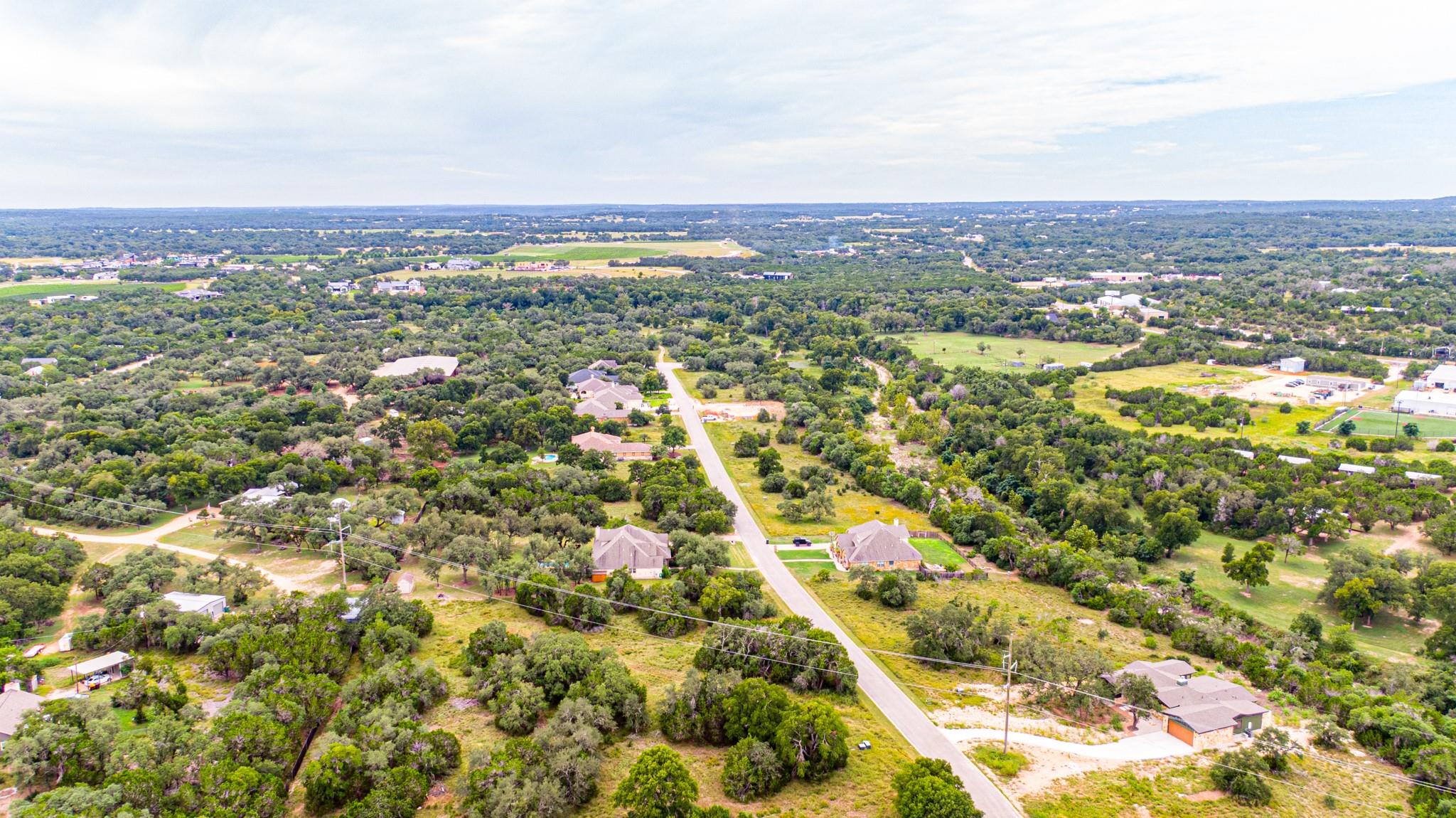 420 Onion Creek Ln, Driftwood, TX 78619