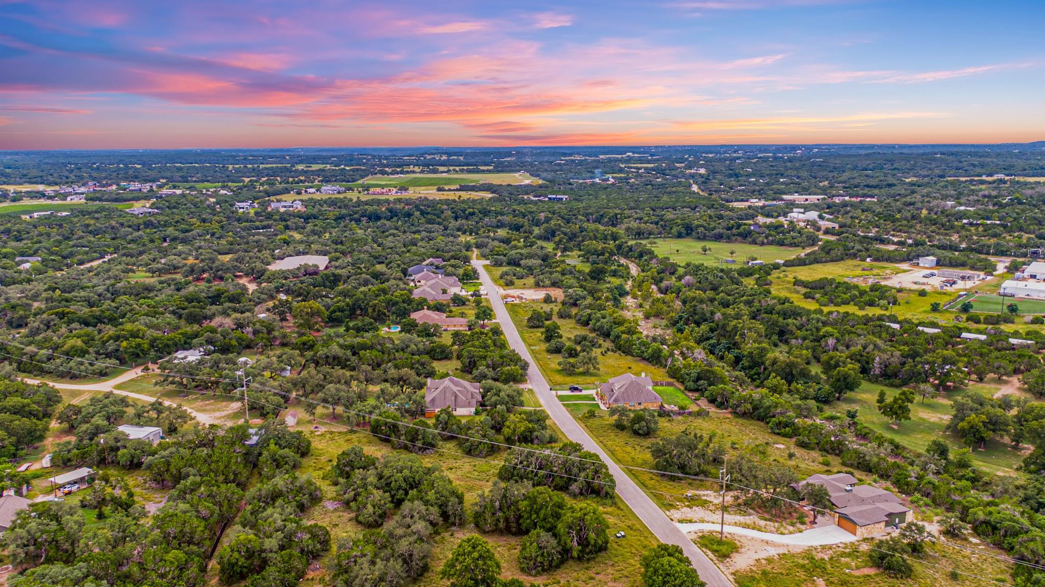 420 Onion Creek Ln, Driftwood, TX 78619