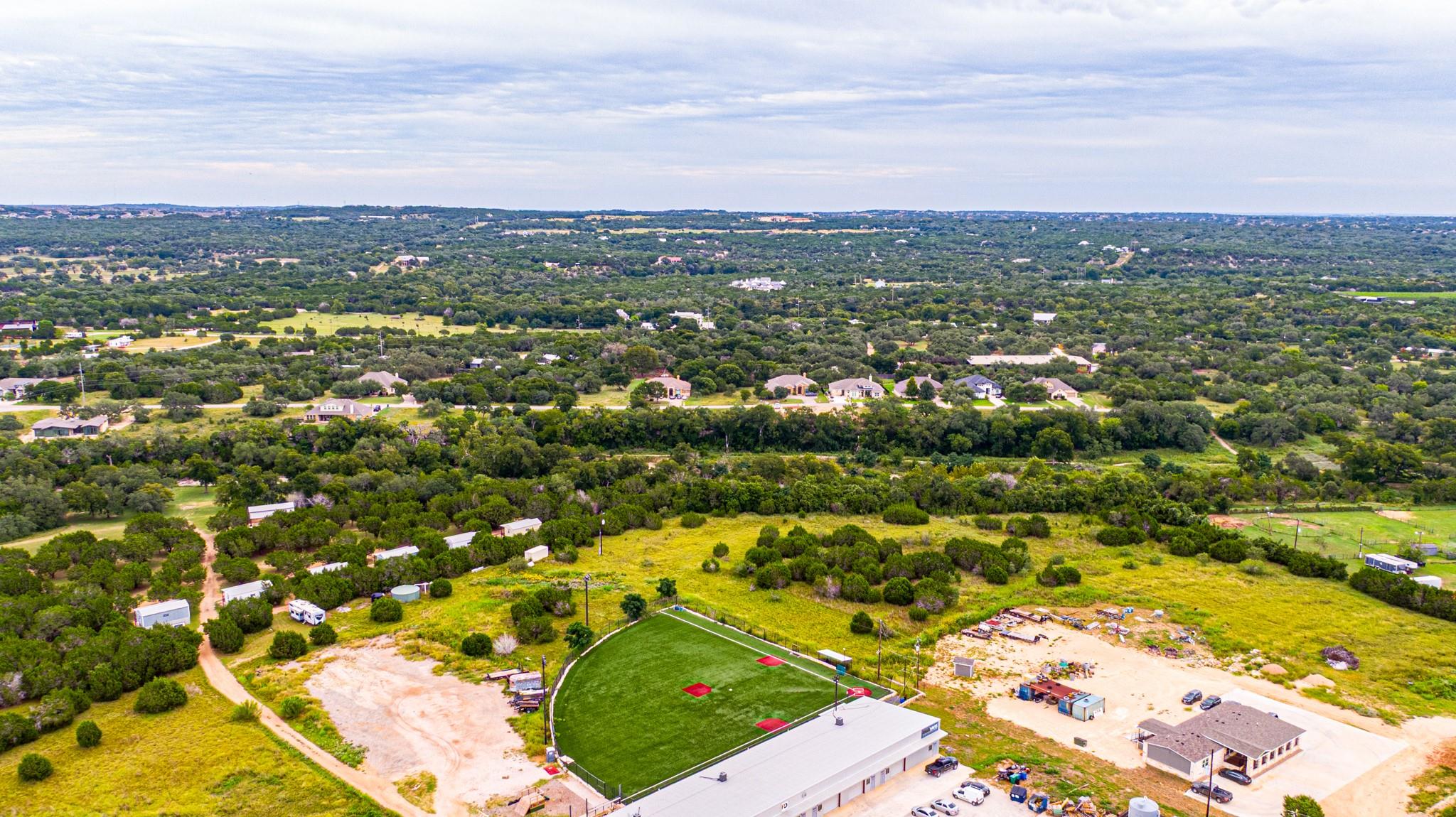 420 Onion Creek Ln, Driftwood, TX 78619