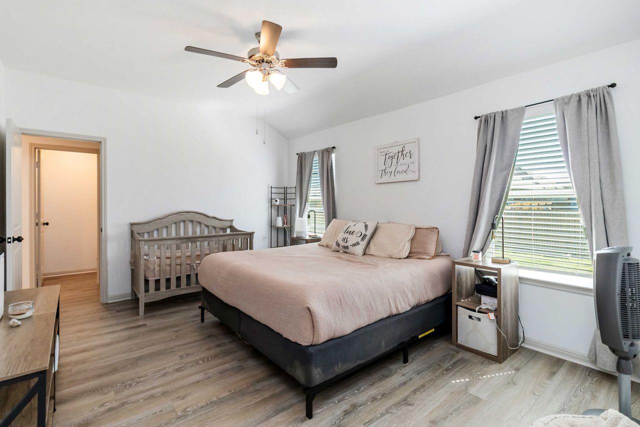 107 Aransas River Rd, Hutto, TX 78634