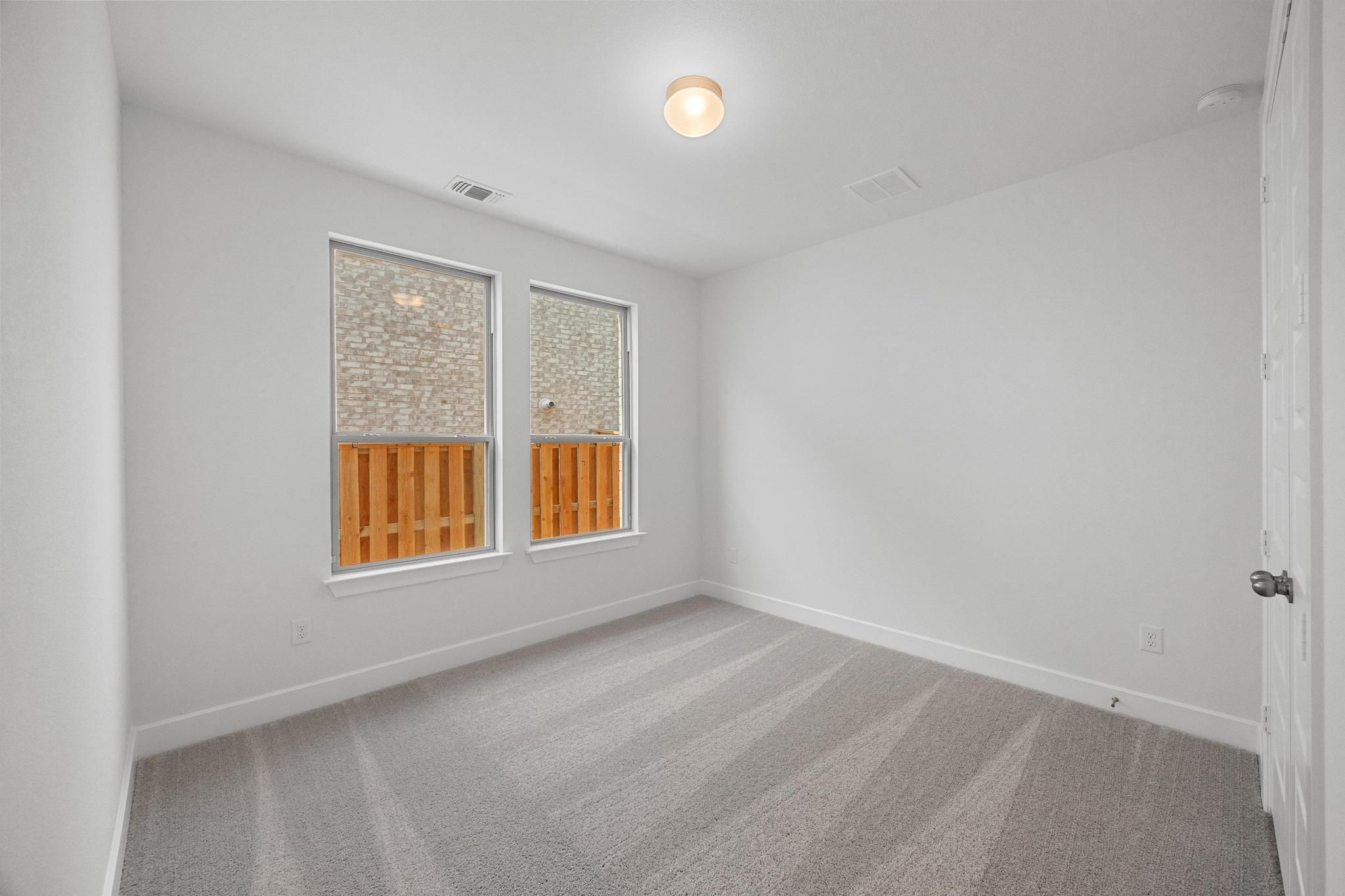 120 Emerald Grove Dr, Georgetown, TX 78633